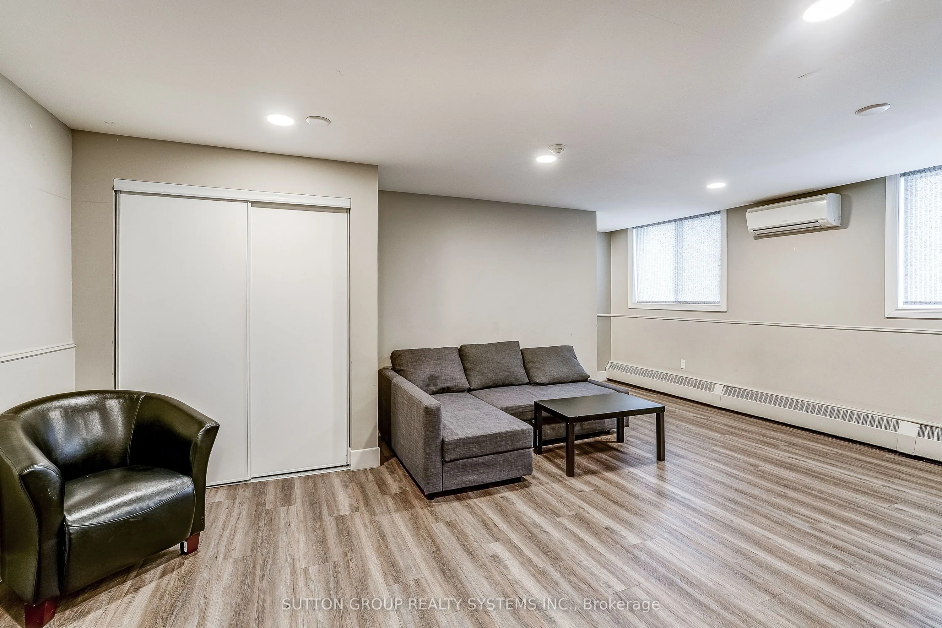 1100 Caven Street #1211