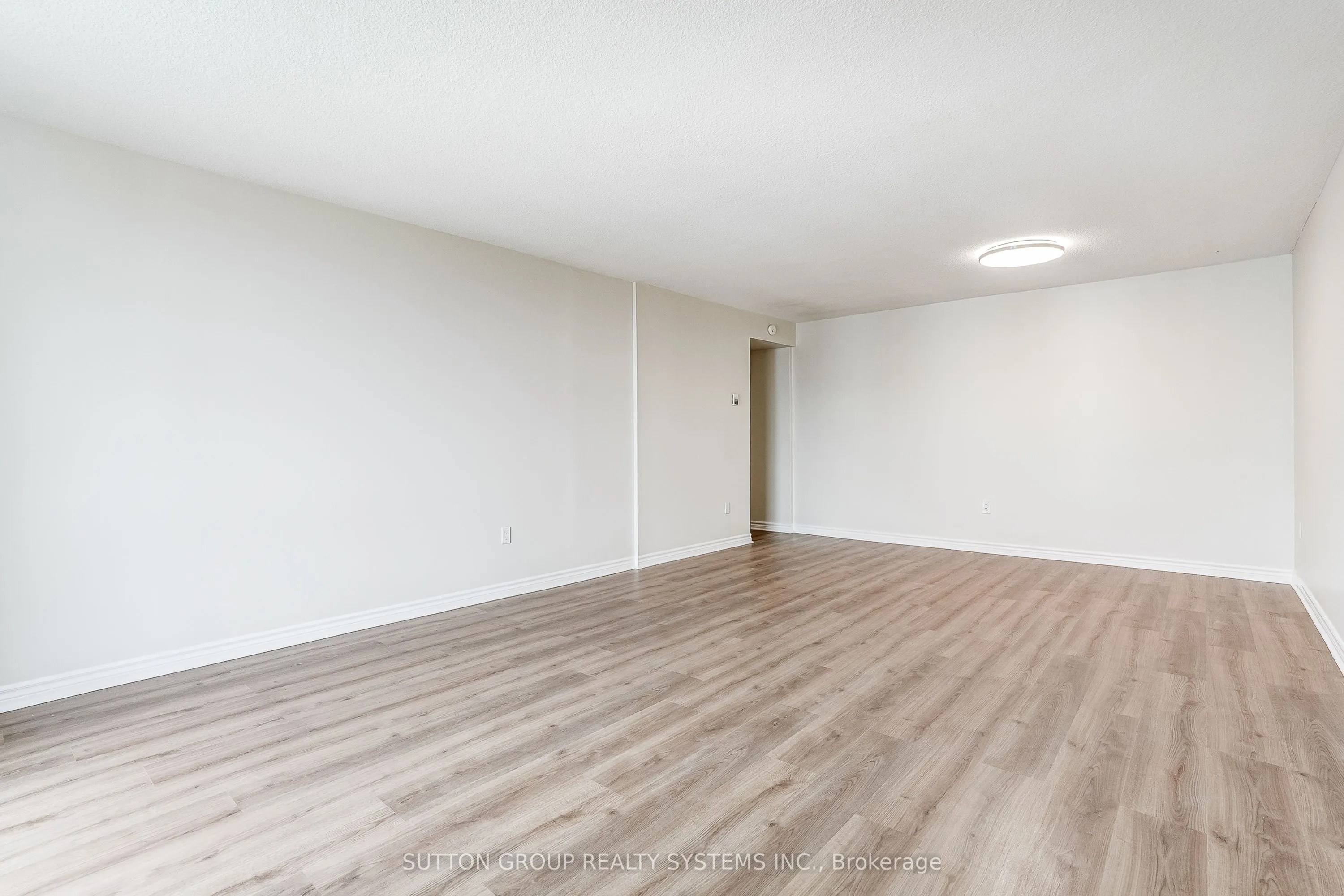 1100 Caven Street #1211