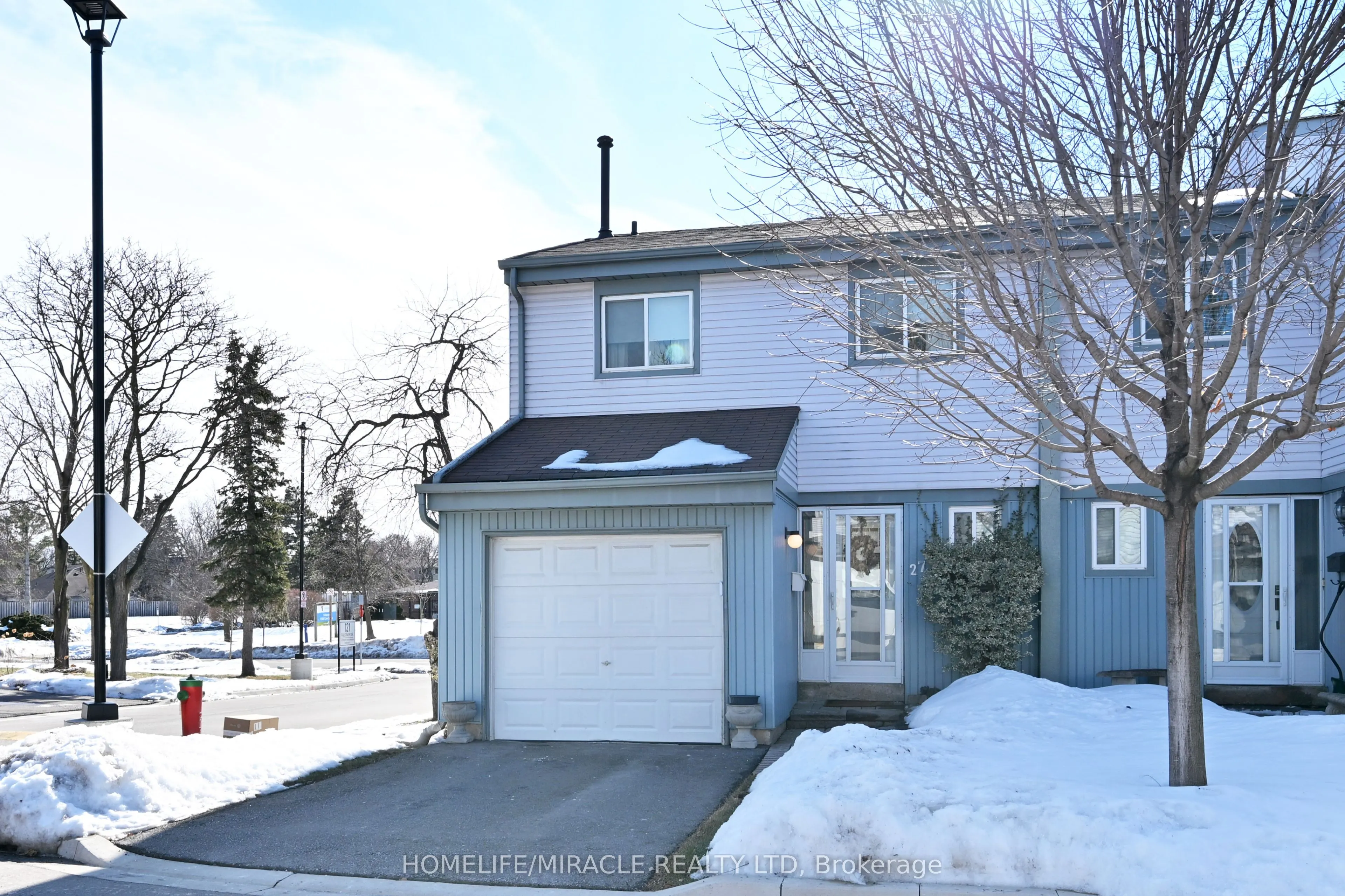 121 Falconer Drive #27
