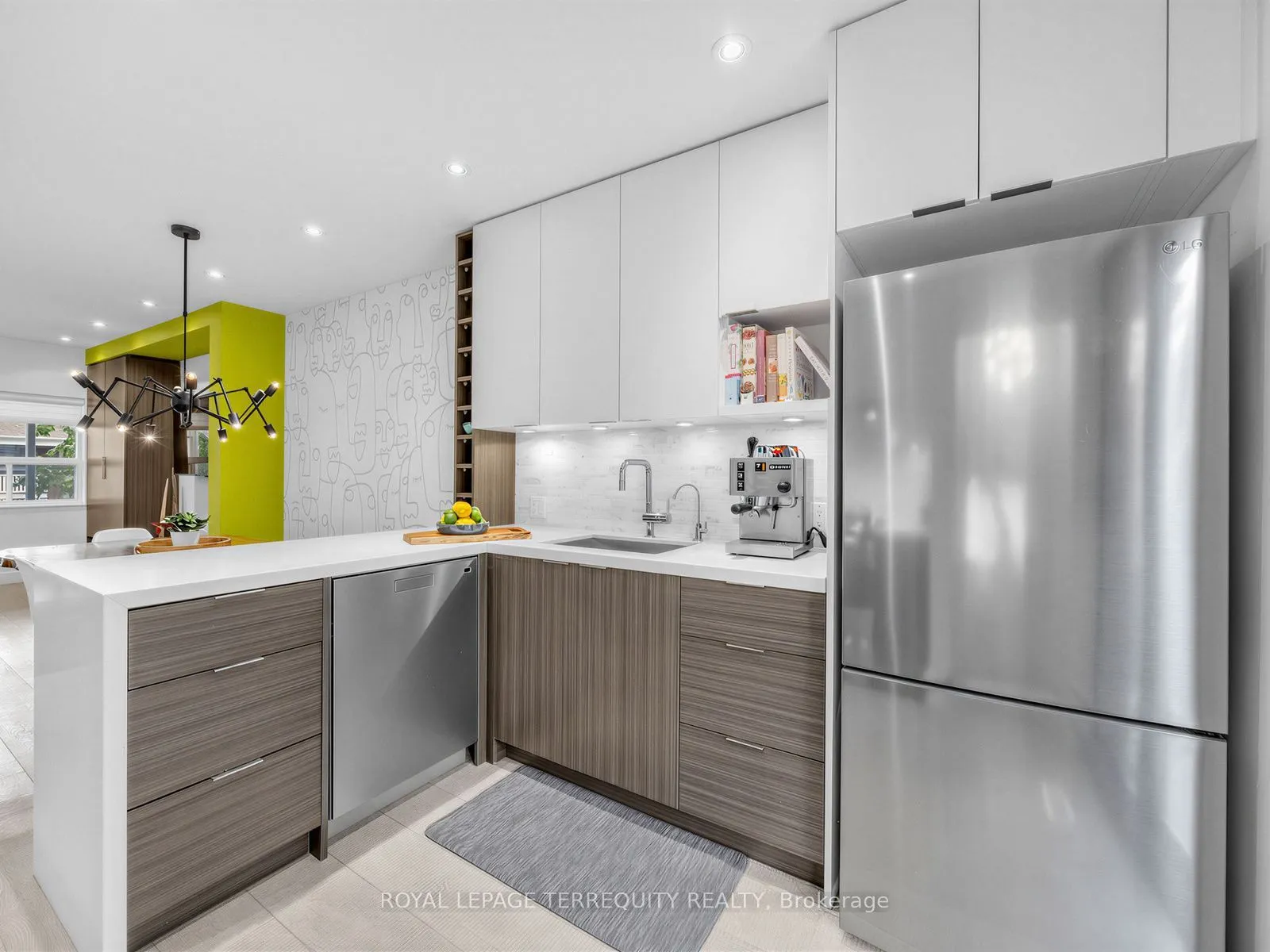 22 Montye Avenue