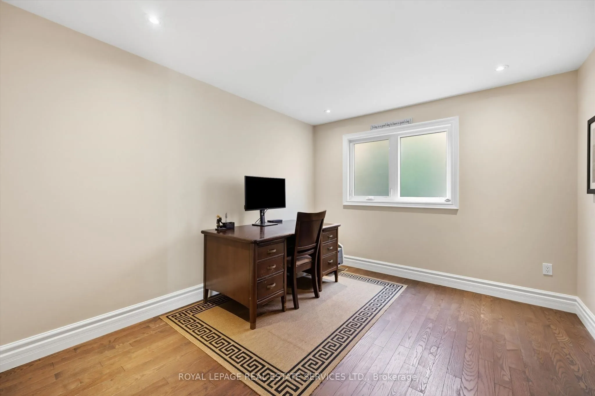 1170 Giles Gate