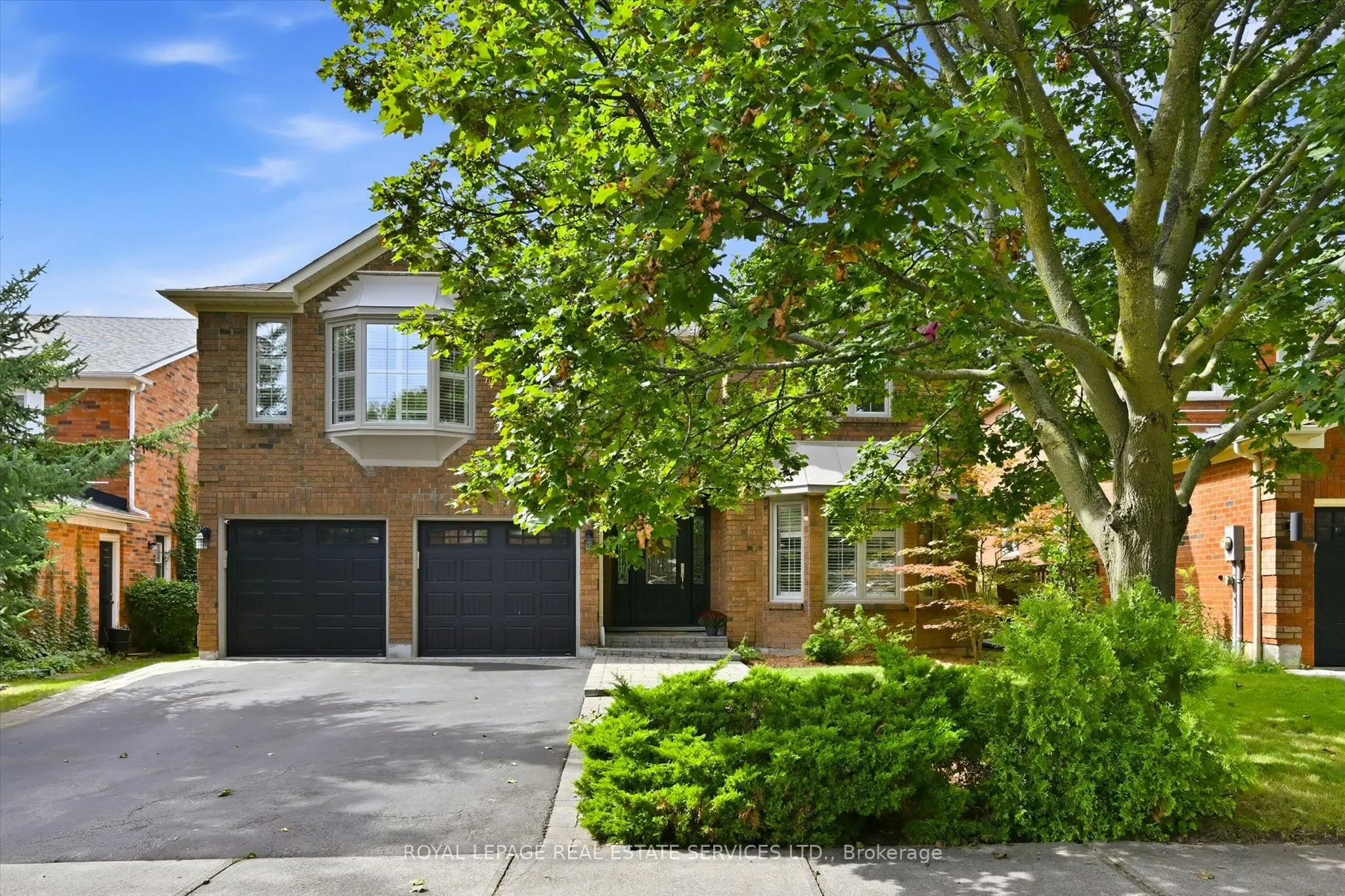 1170 Giles Gate