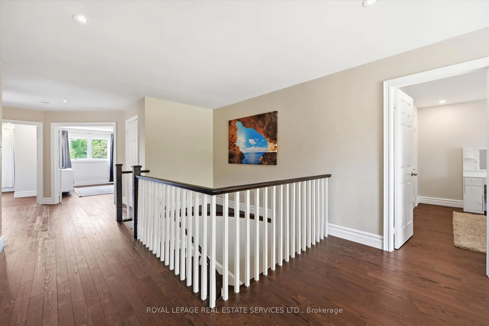 1170 Giles Gate