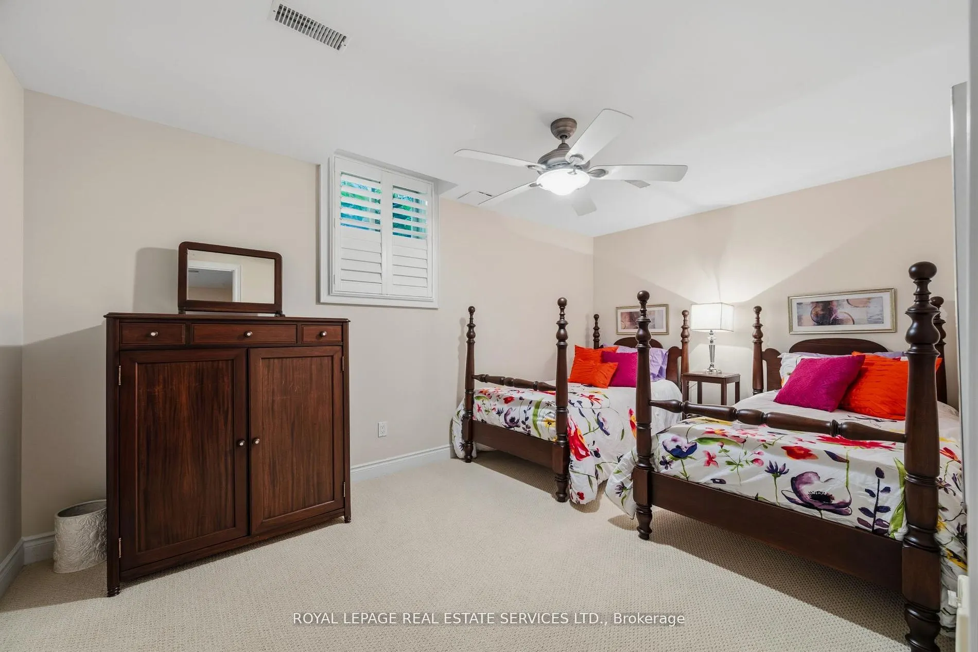 2130 Dickson Road #10