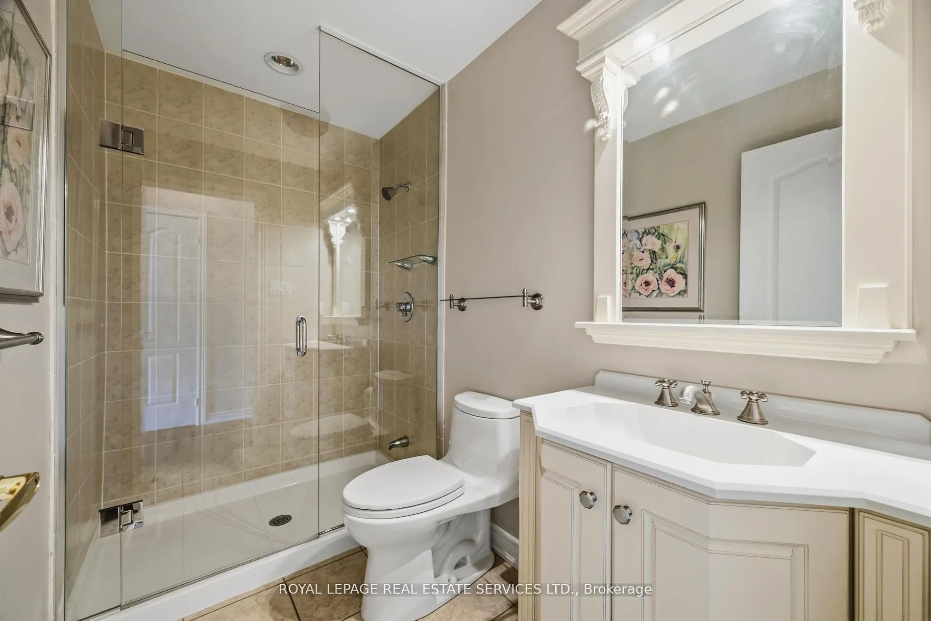 2130 Dickson Road #10