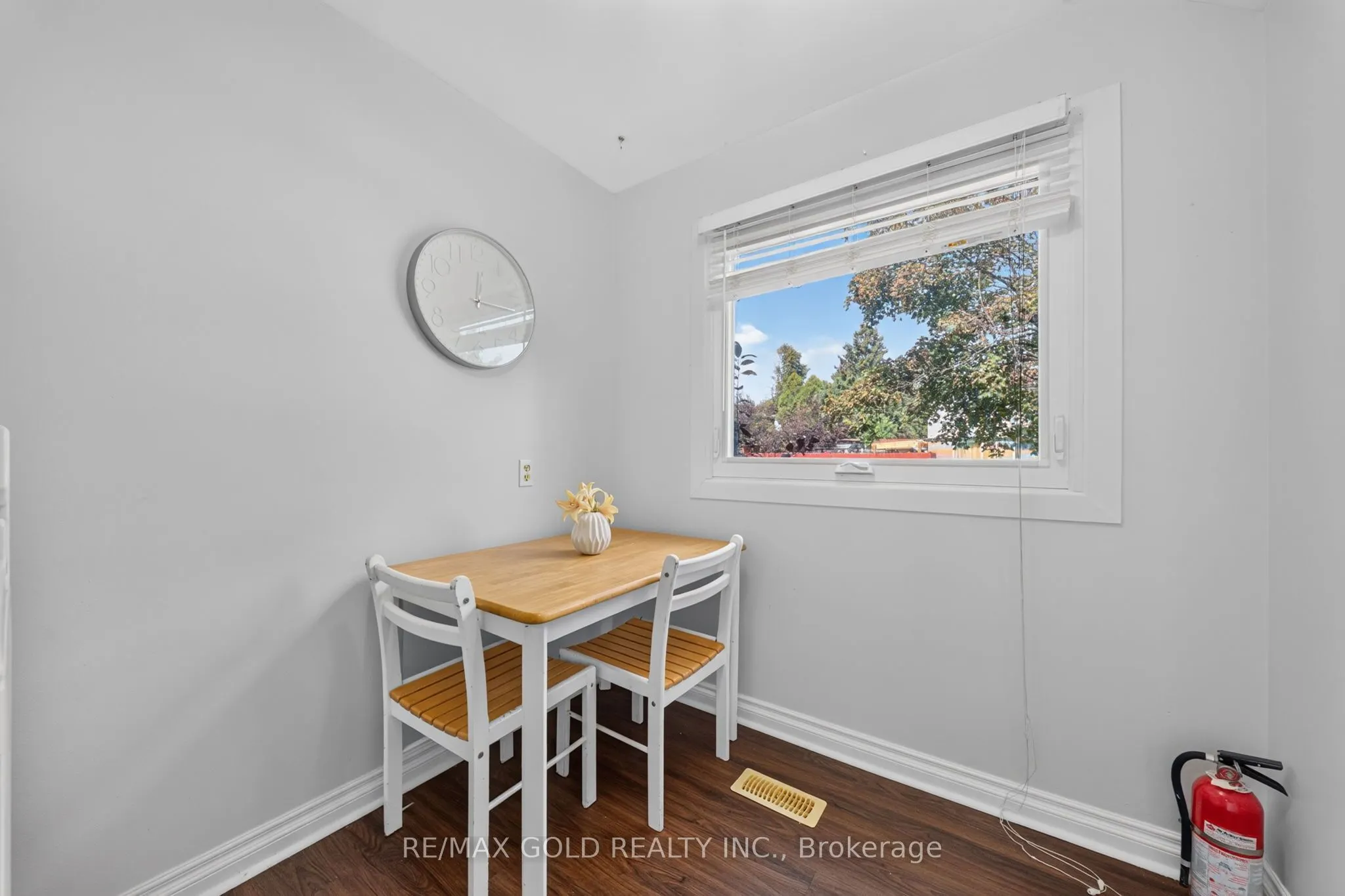 10 Jeffrey Street