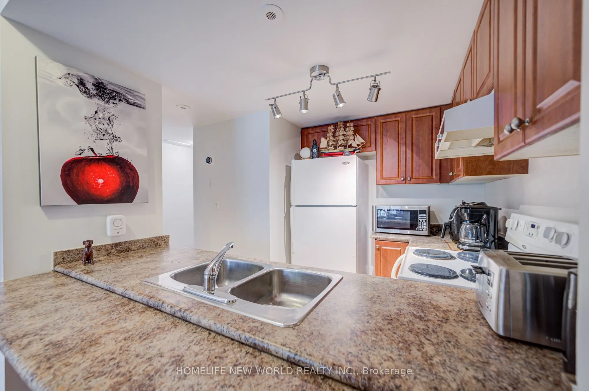 3045 Finch Avenue W #2087