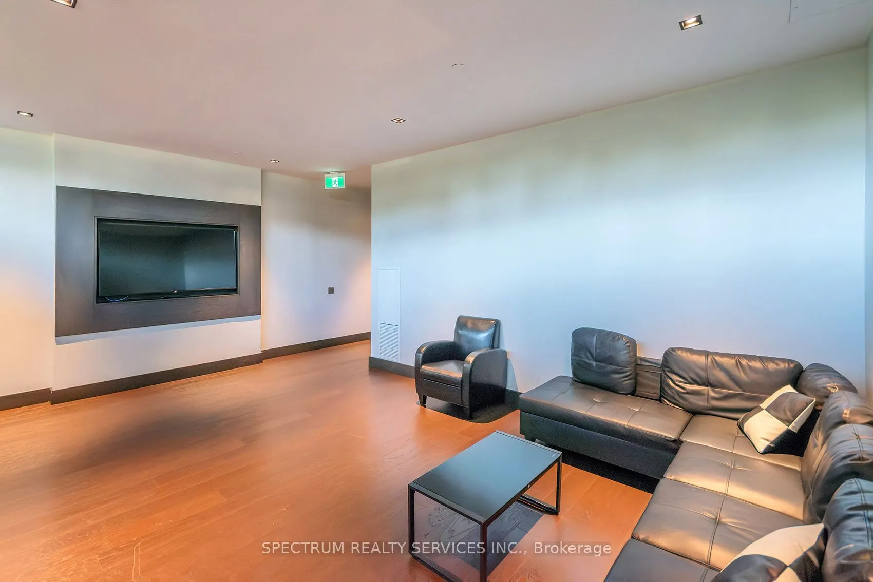1461 Lawrence Avenue #307