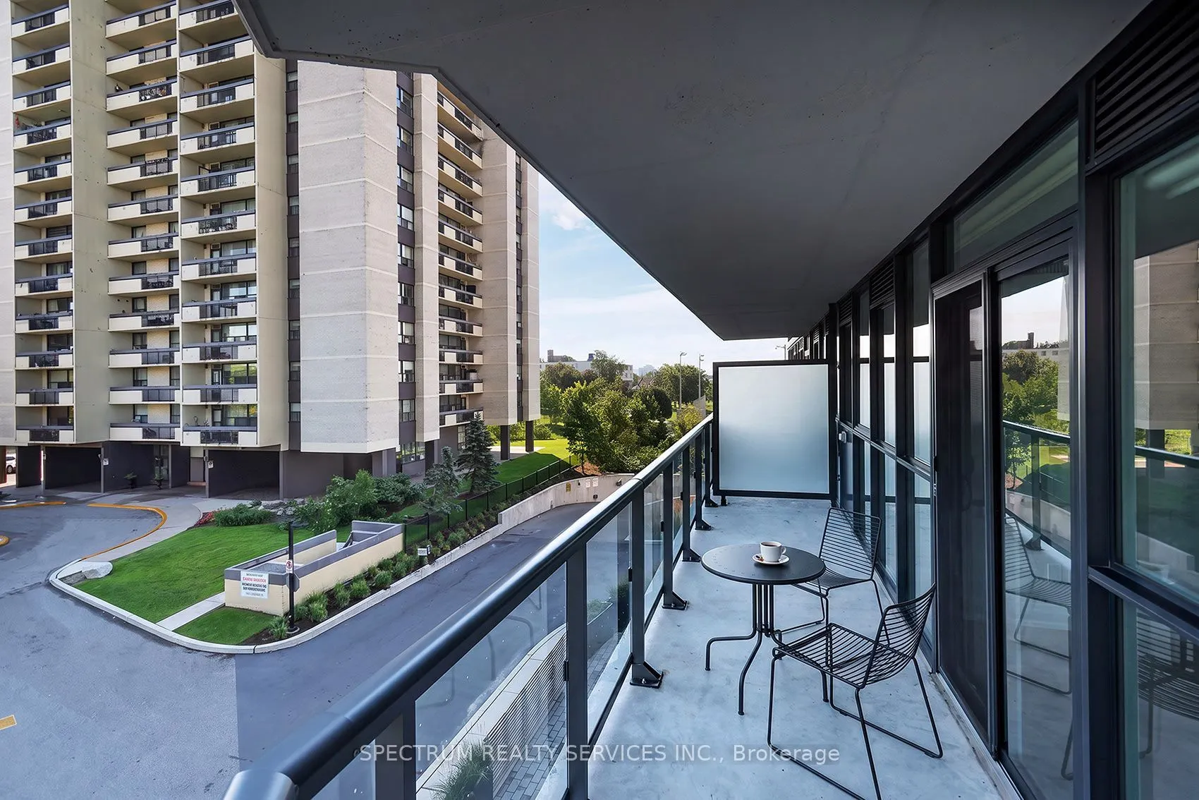 1461 Lawrence Avenue #307