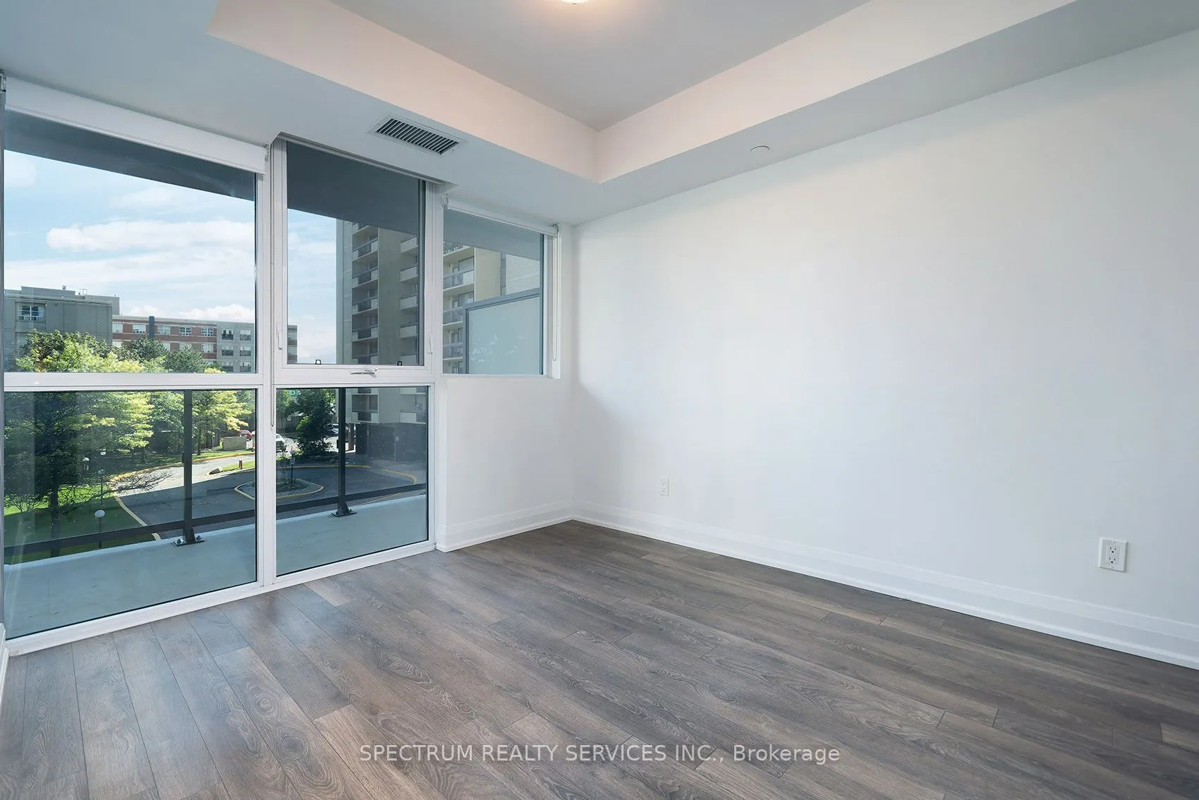 1461 Lawrence Avenue #307