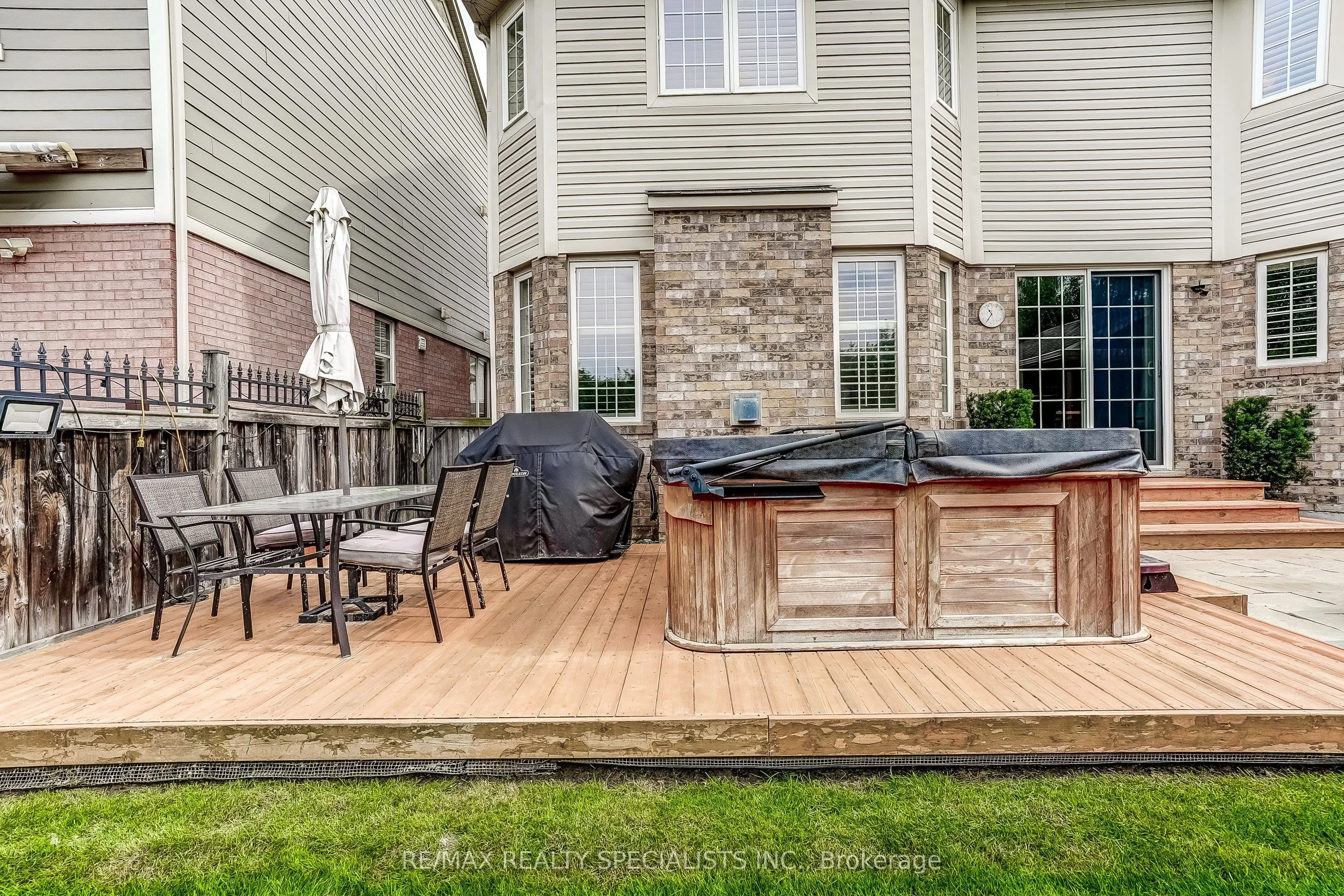 496 Cusick Circle