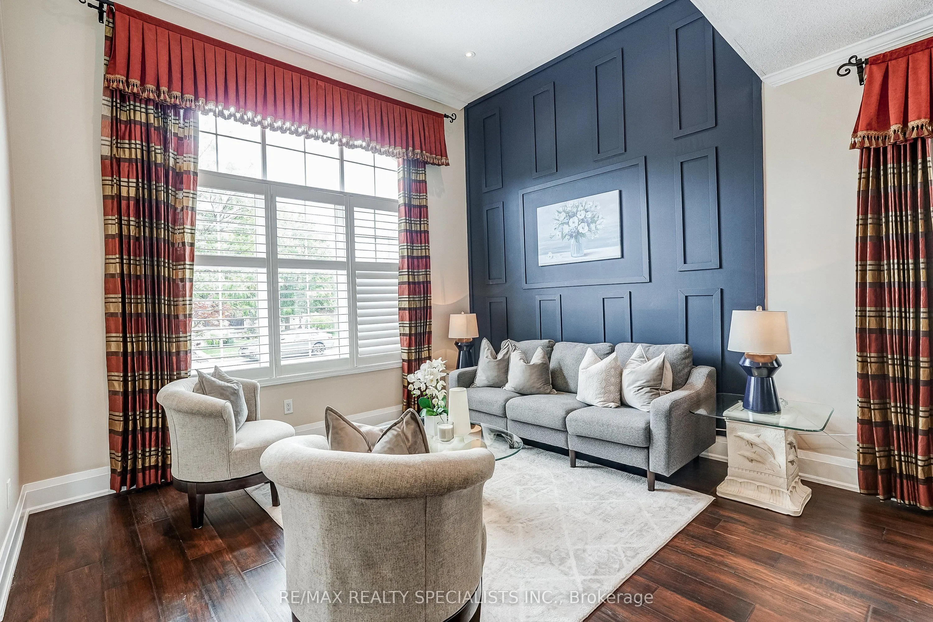 496 Cusick Circle