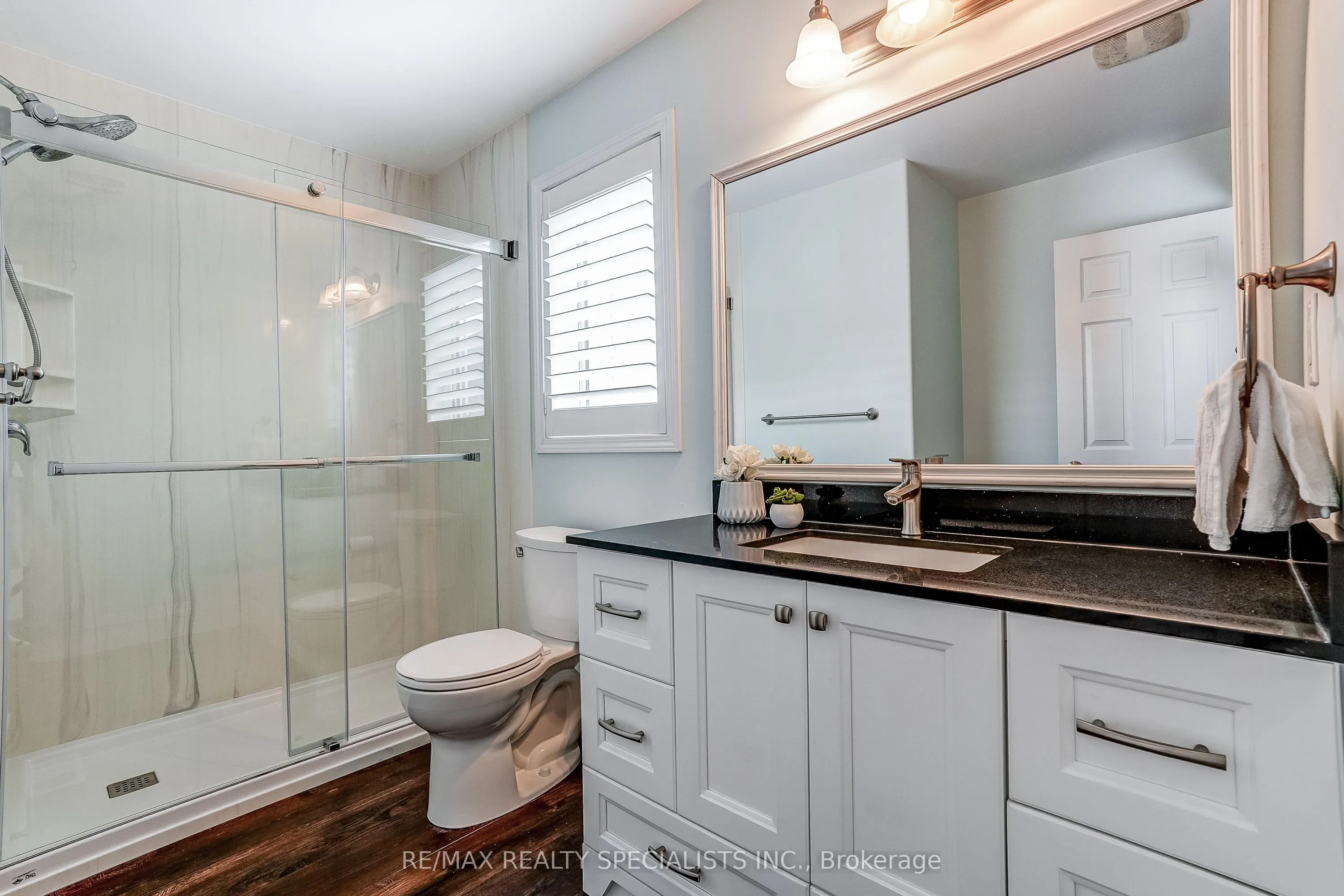 496 Cusick Circle
