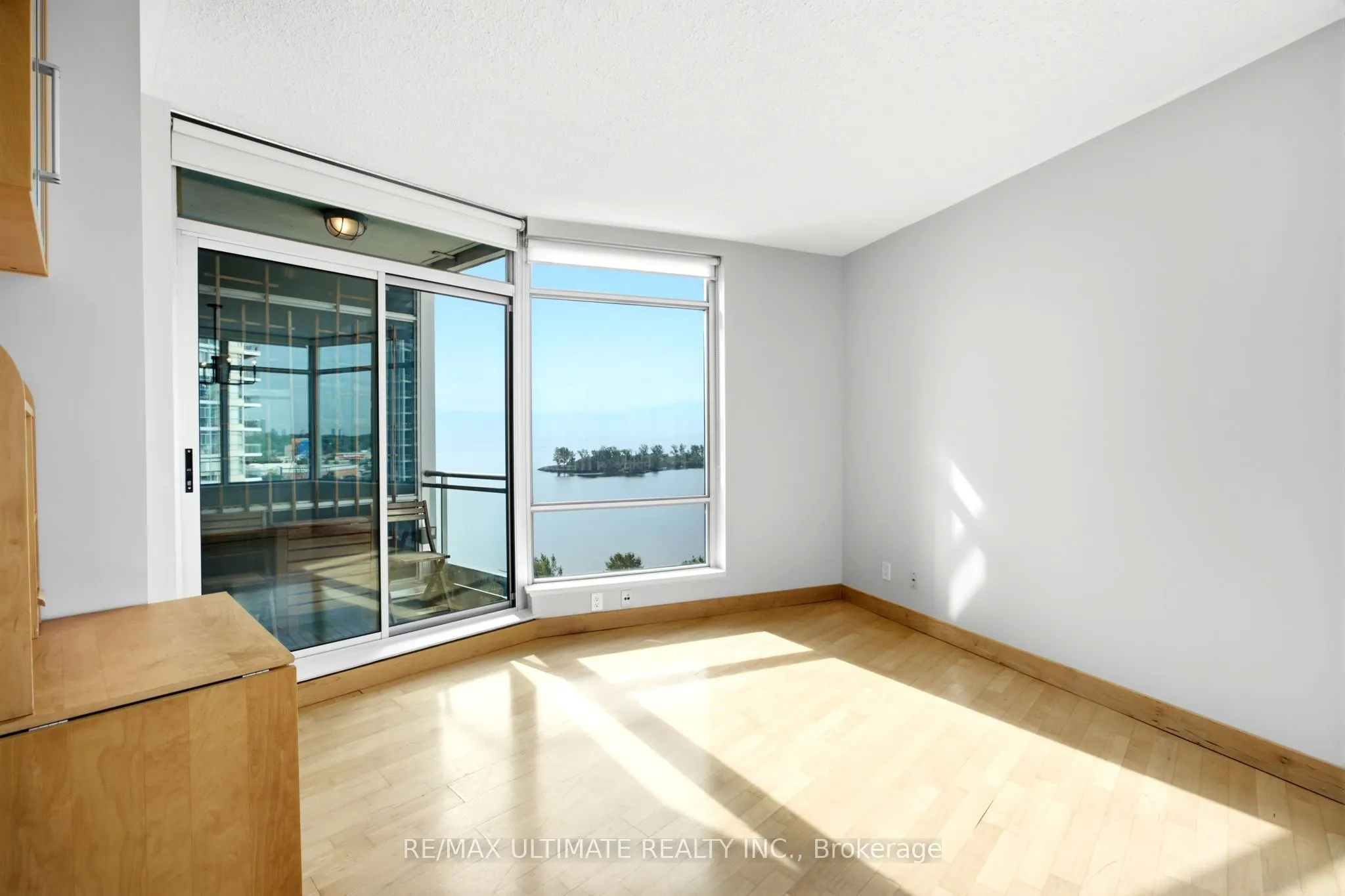 5 Marine Parade Drive #1113