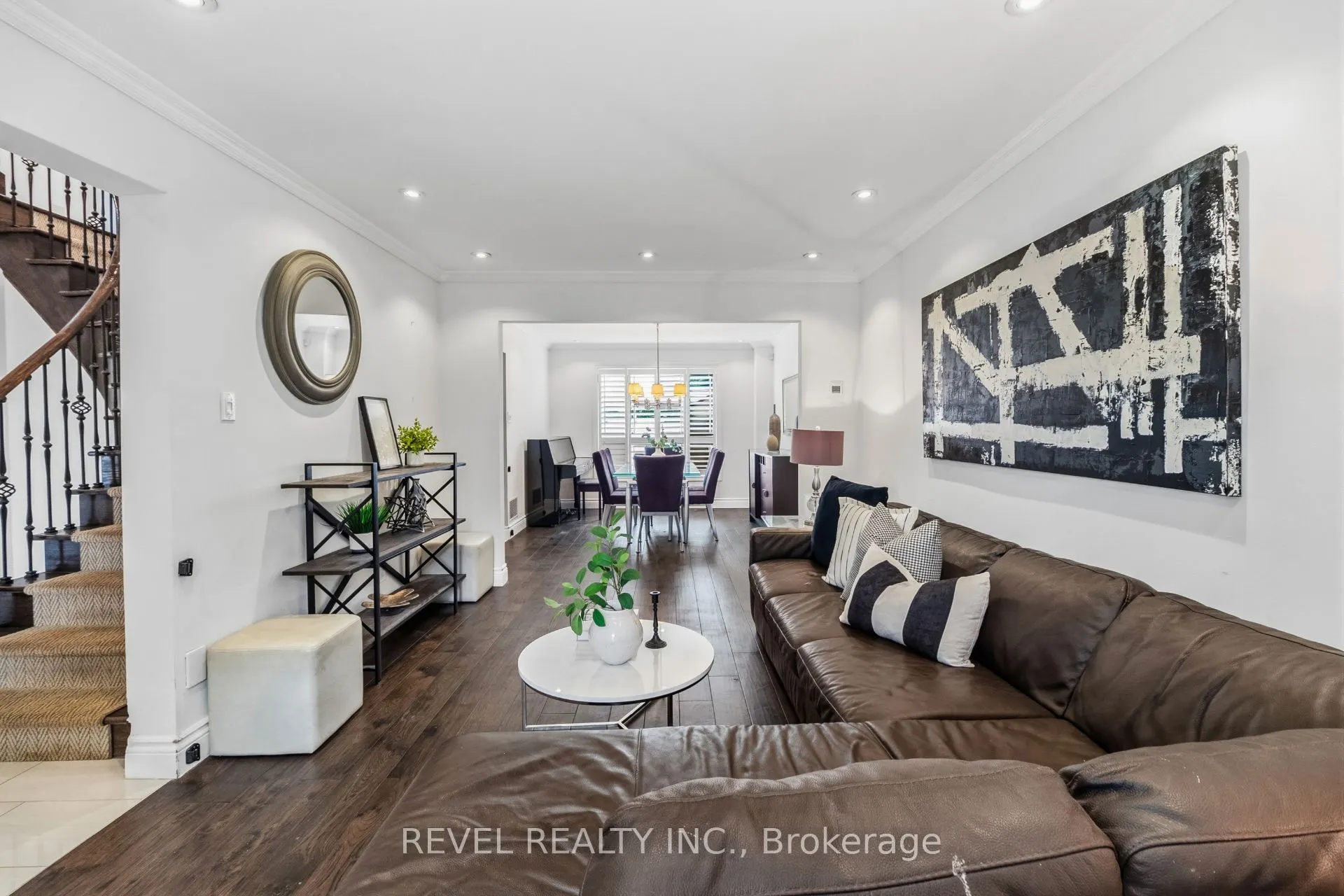 6624 Mockingbird Lane