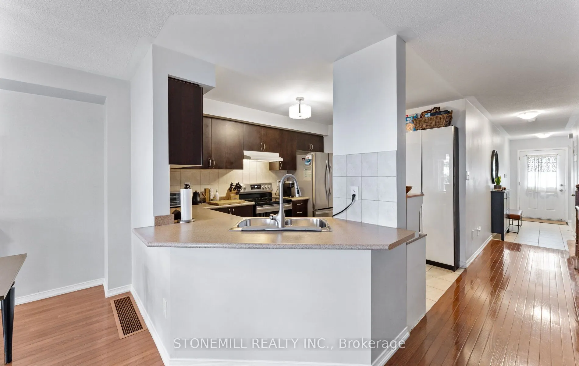 5255 Palmetto Place #128