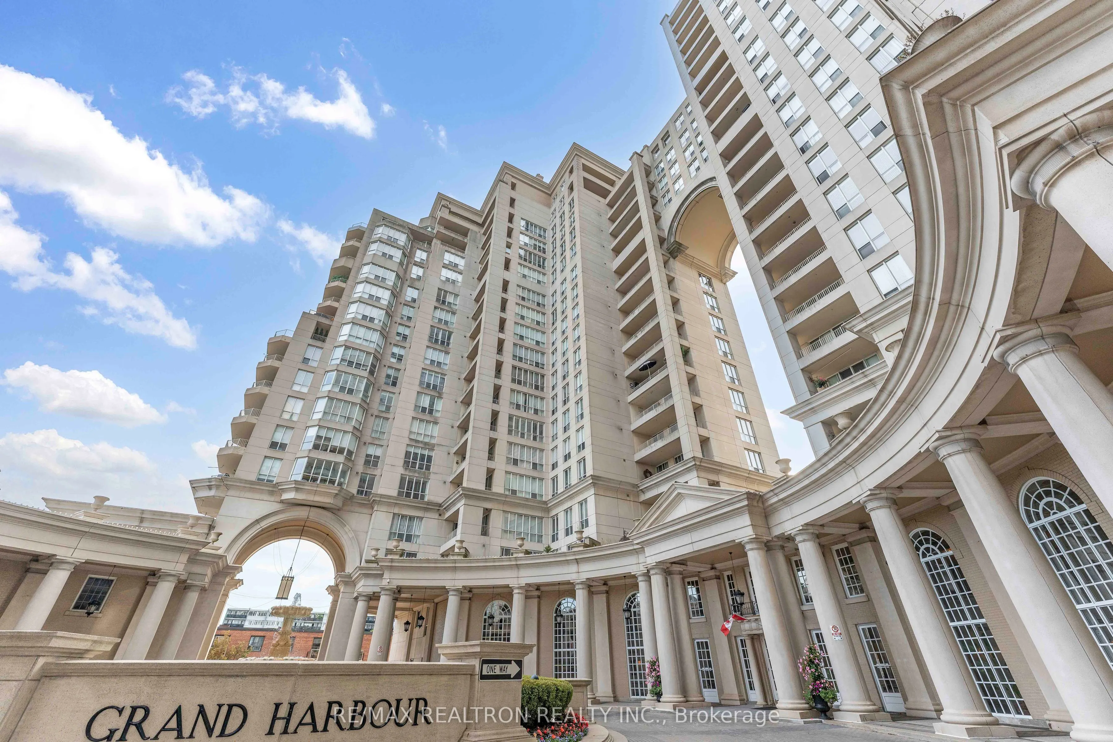 2287 Lake Shore Boulevard W #1402
