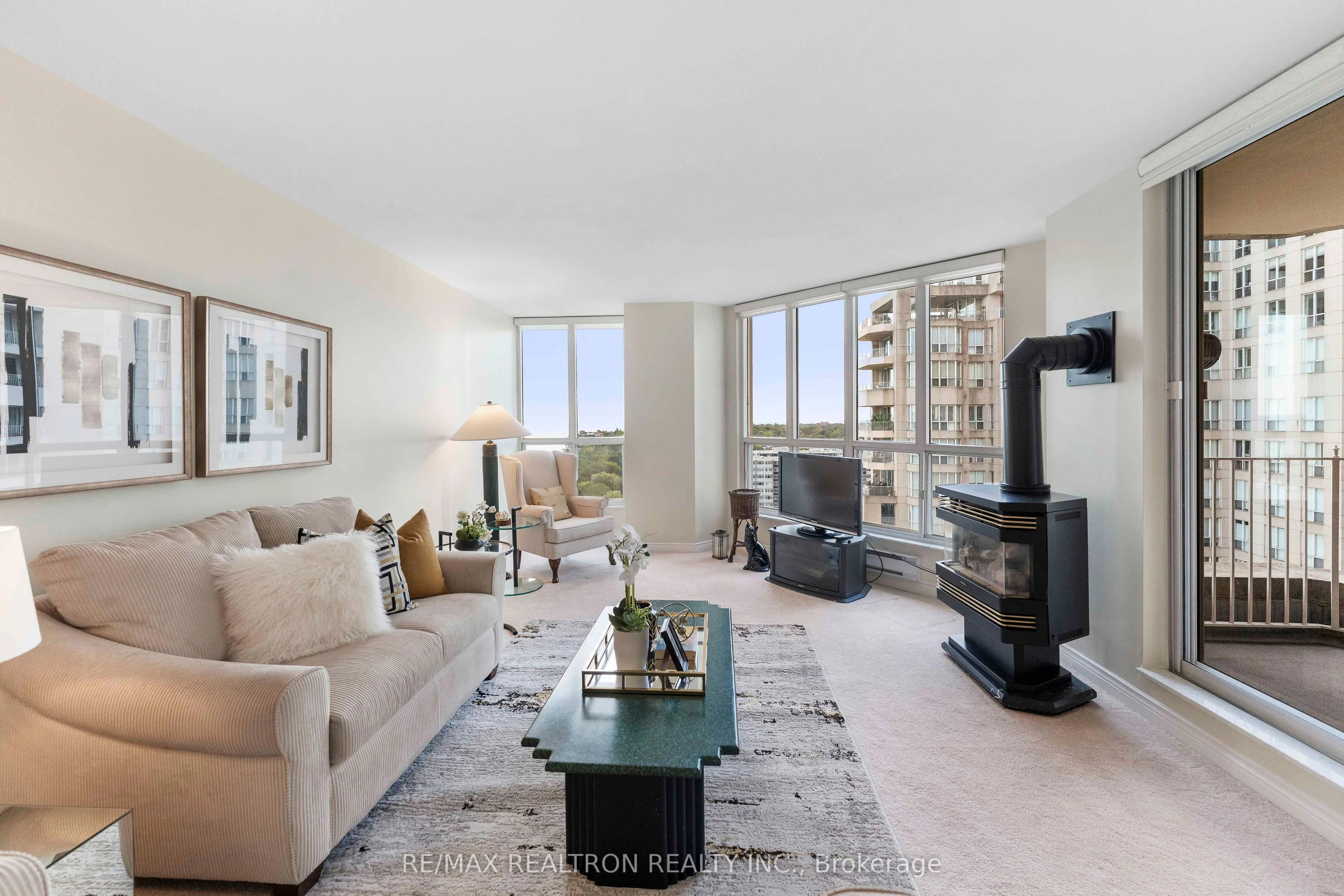 2287 Lake Shore Boulevard W #1402