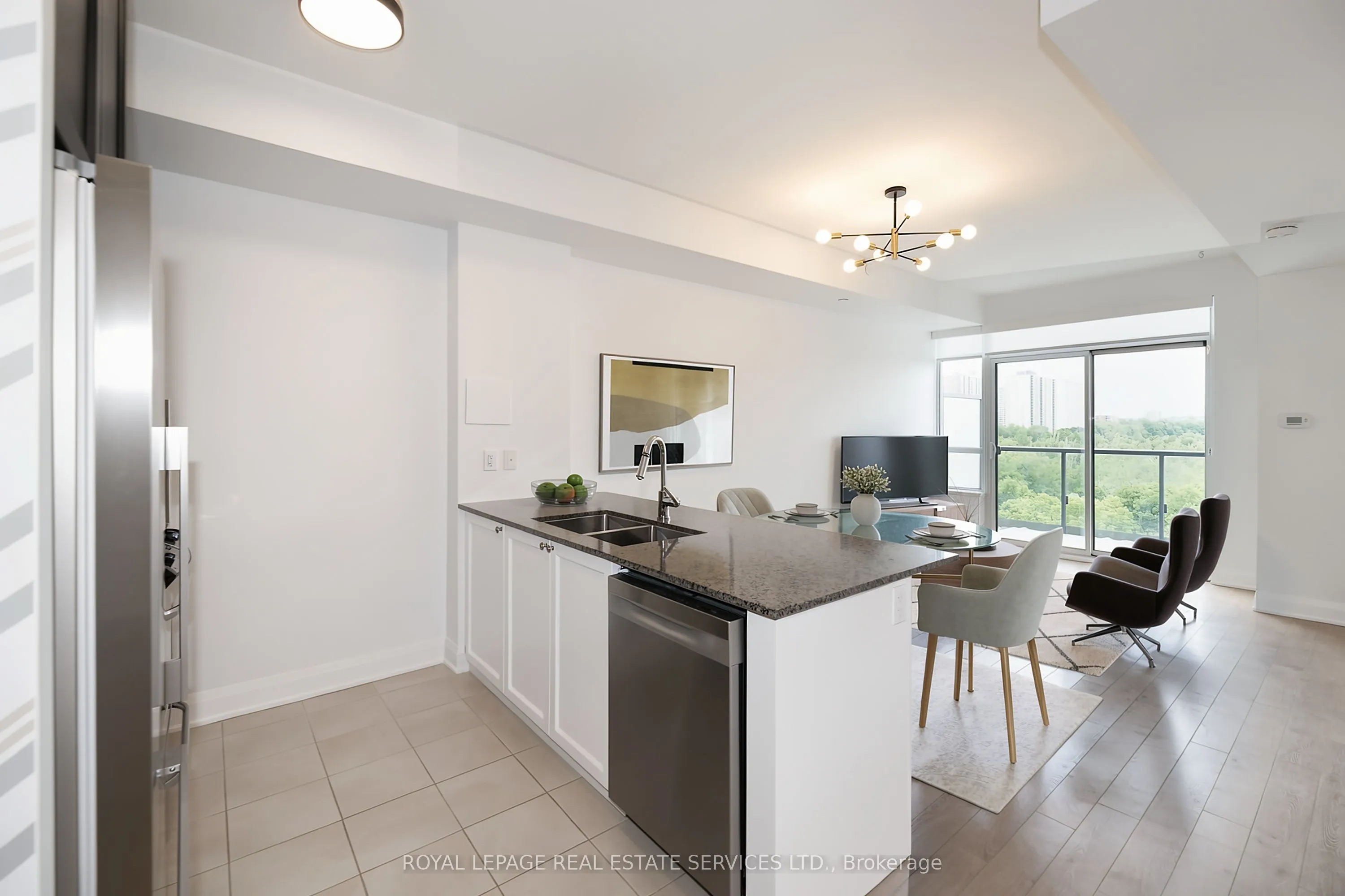 35 Fontenay Court #505