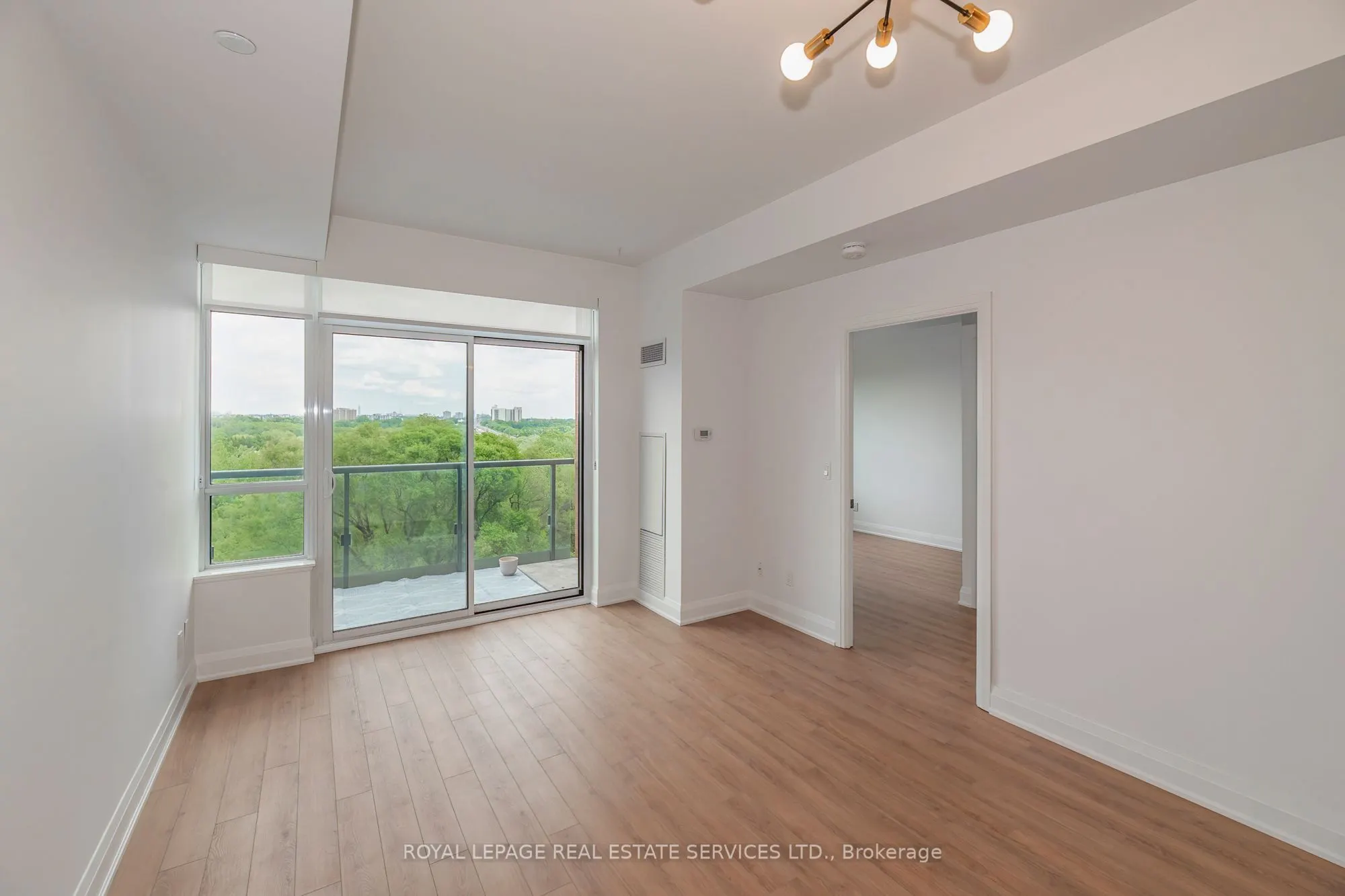 35 Fontenay Court #505