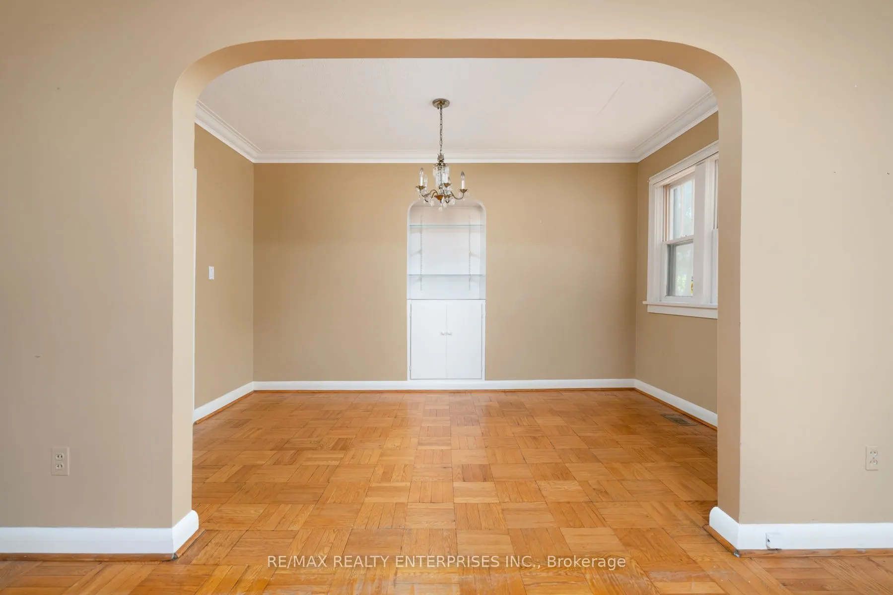 52 Briarwood Avenue