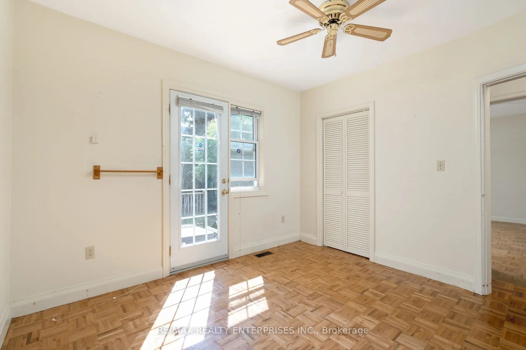 52 Briarwood Avenue