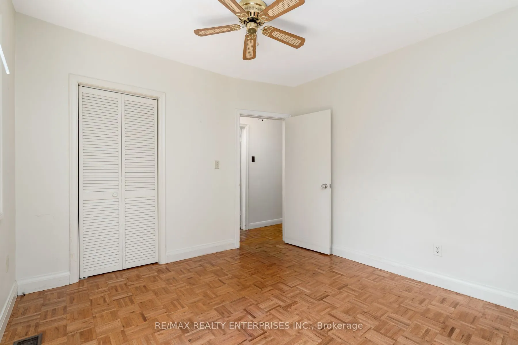 52 Briarwood Avenue