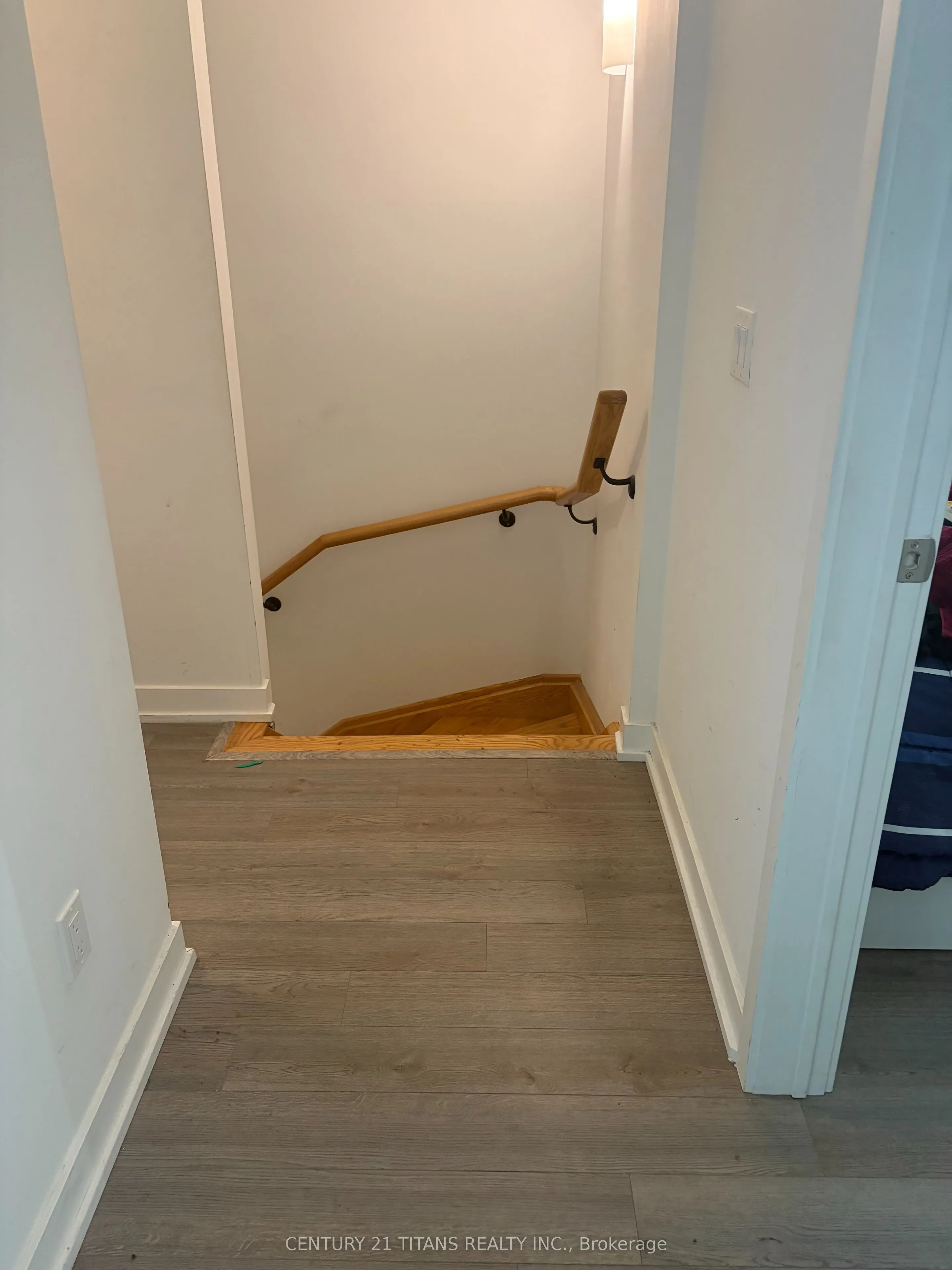 155 Downsview Park (upper 2 bedrooms) Boulevard #107