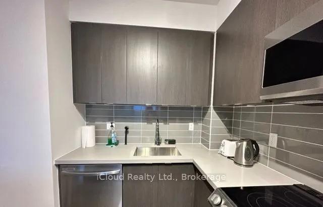 4655 Metcalfe Avenue #1105