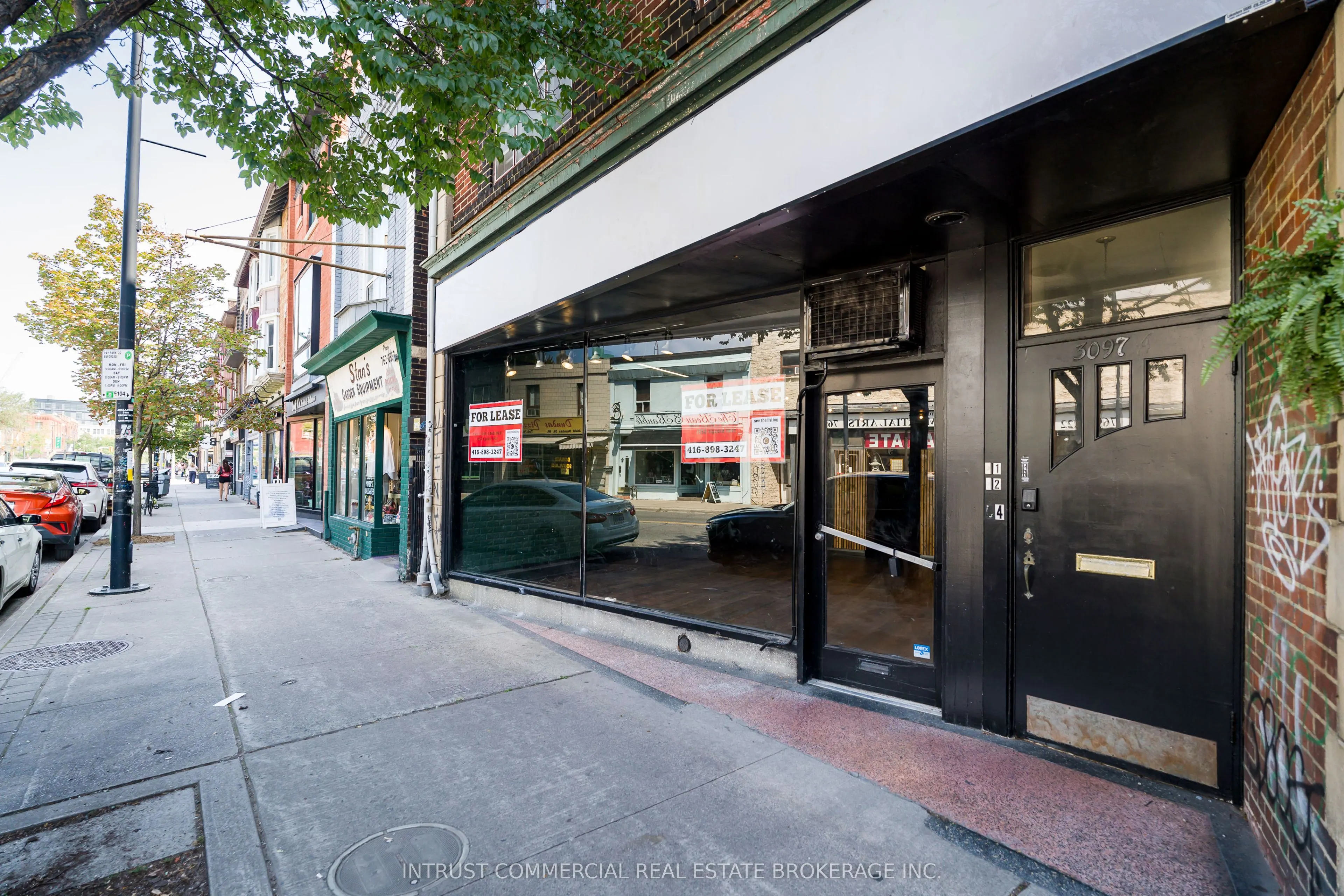 3097 Dundas Street W