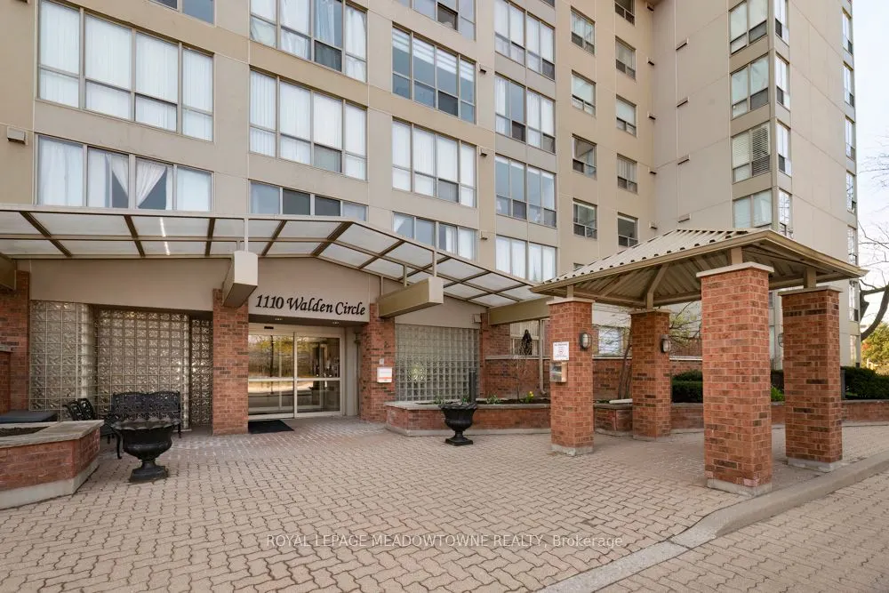1110 Walden Circle #905