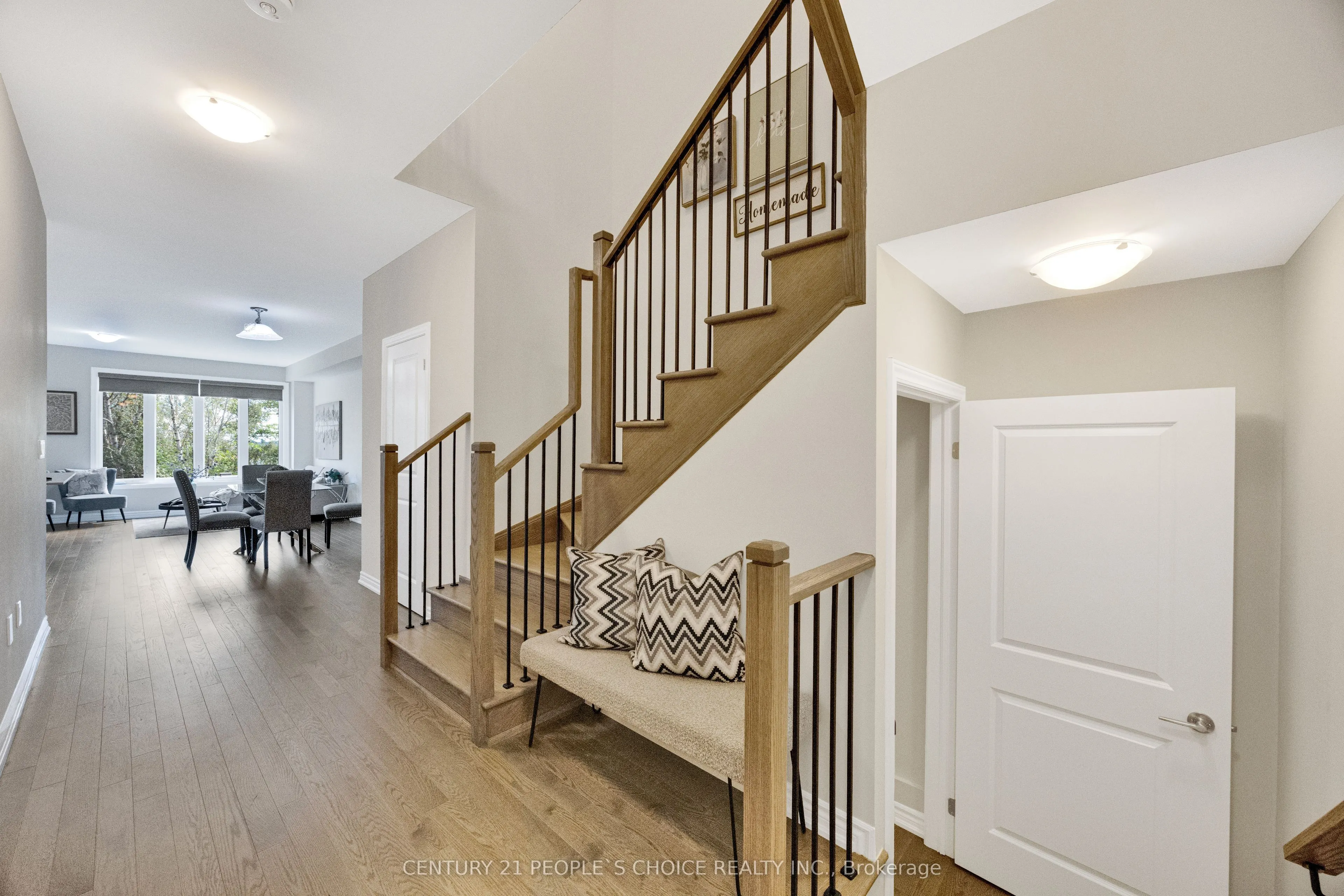 543 Celandine Terrace