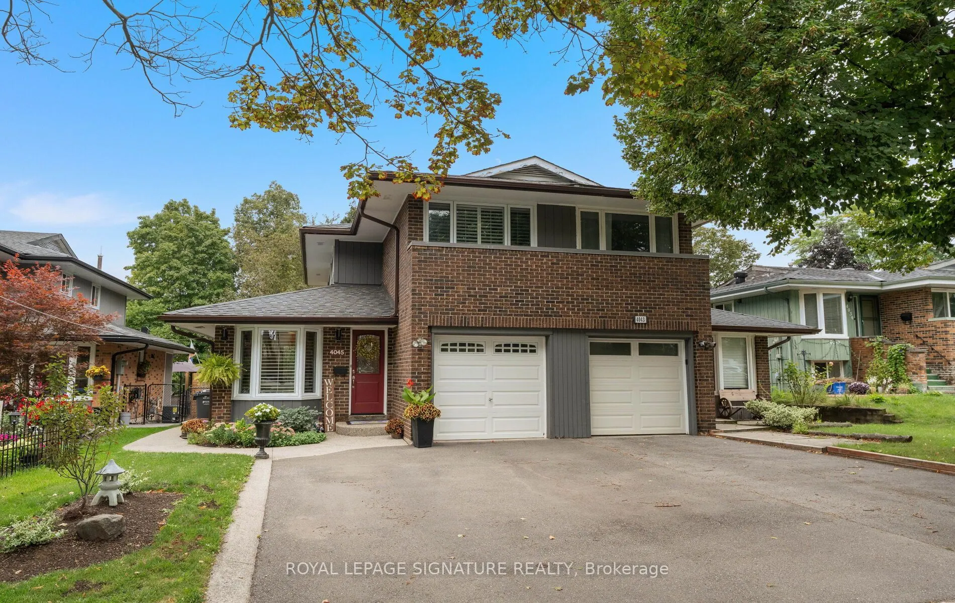 4045 Taffey Crescent