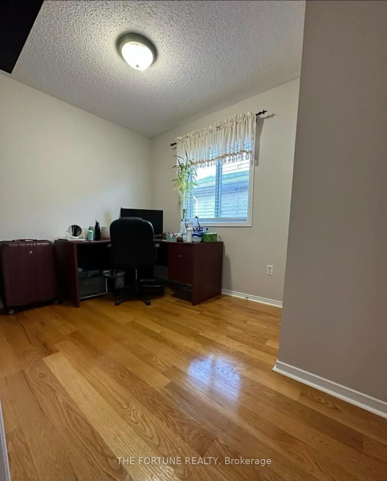 22 Waterdale Road #Upper