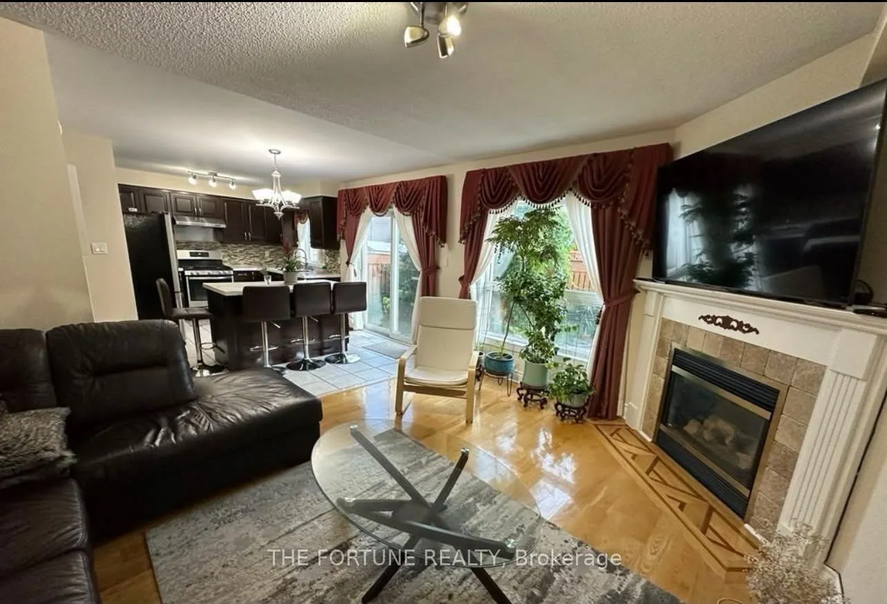 22 Waterdale Road #Upper