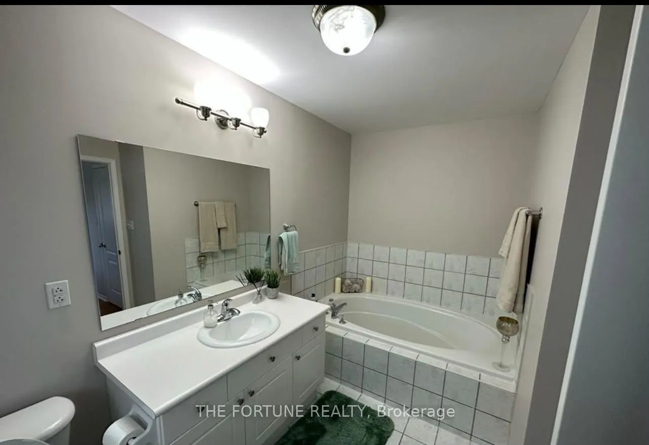22 Waterdale Road #Upper