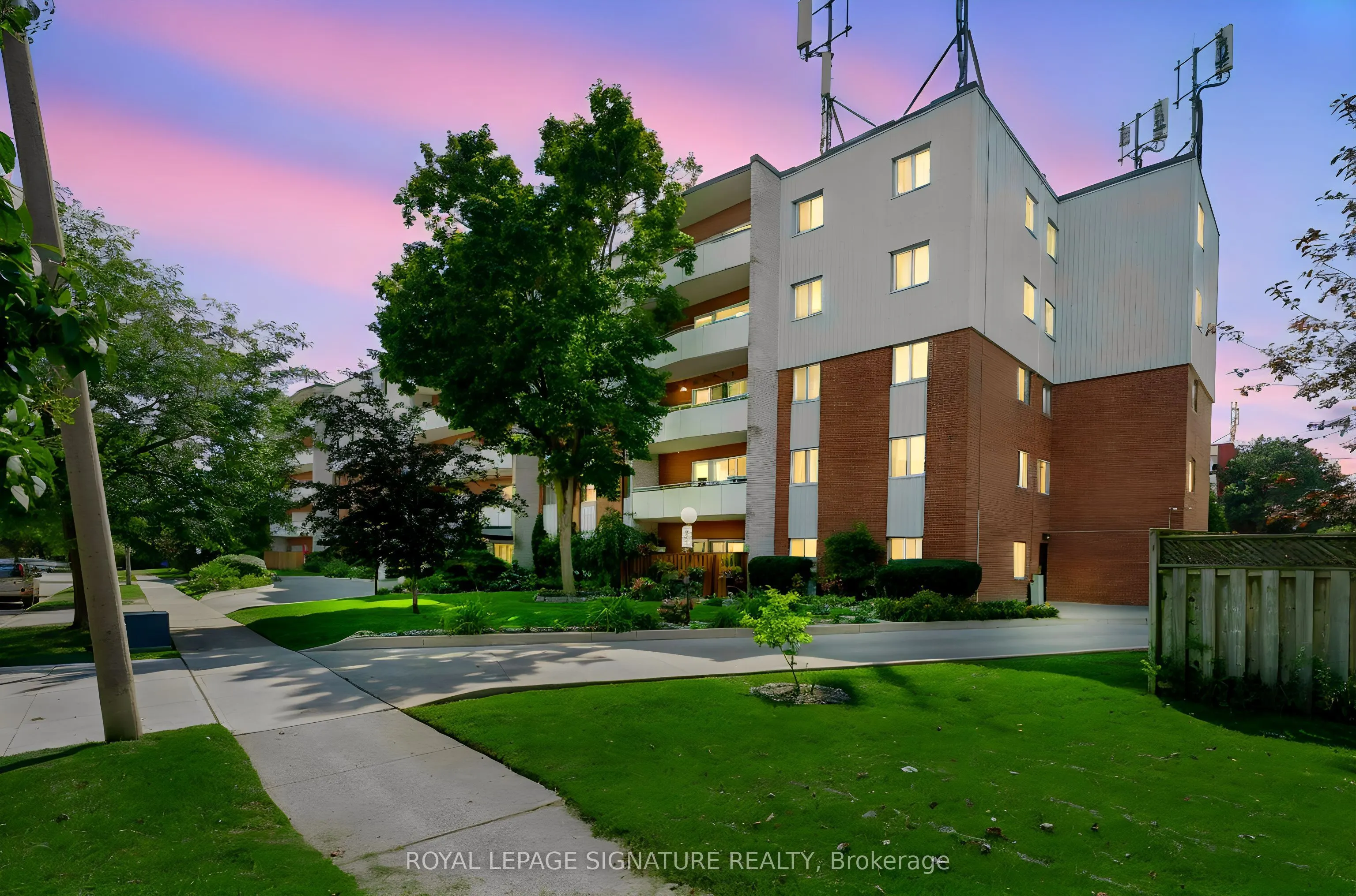 2485 Woking Crescent #401