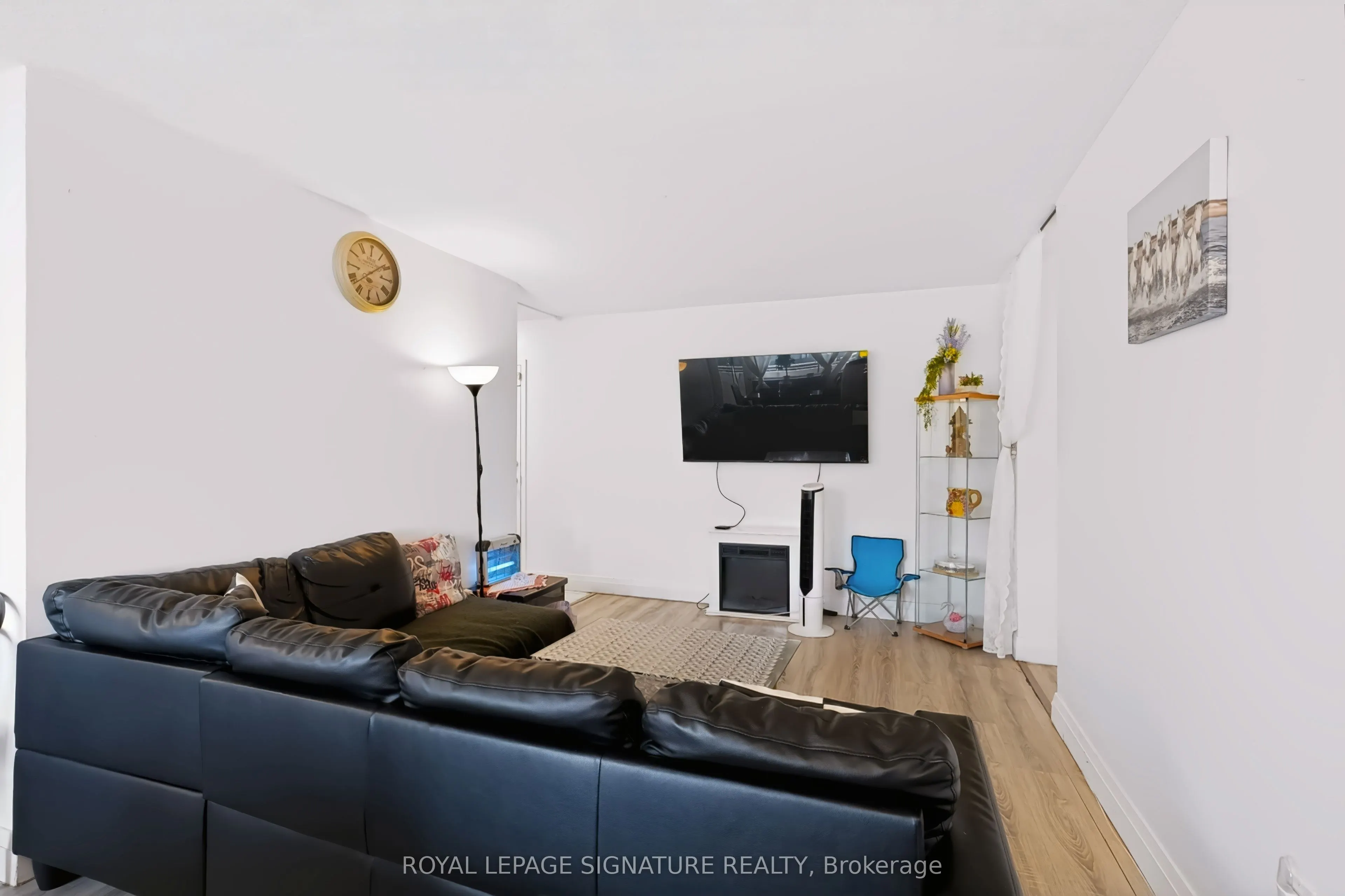 2485 Woking Crescent #401