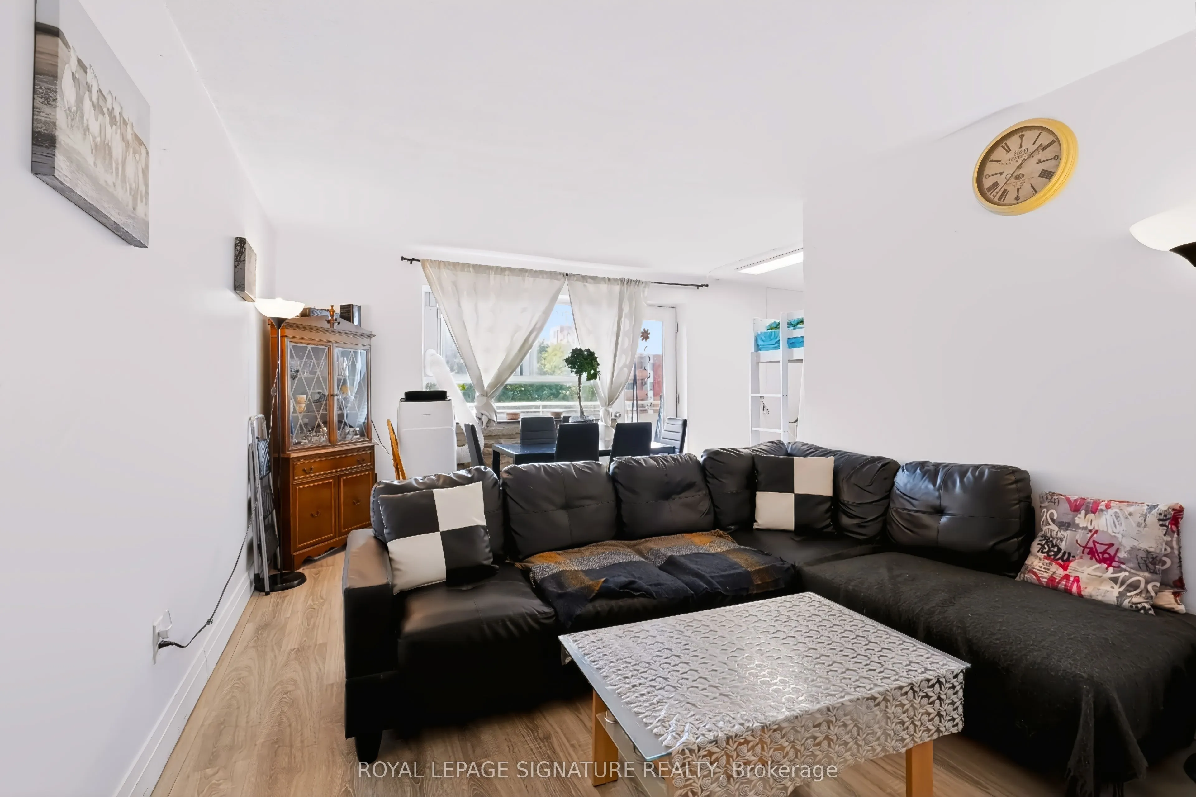 2485 Woking Crescent #401