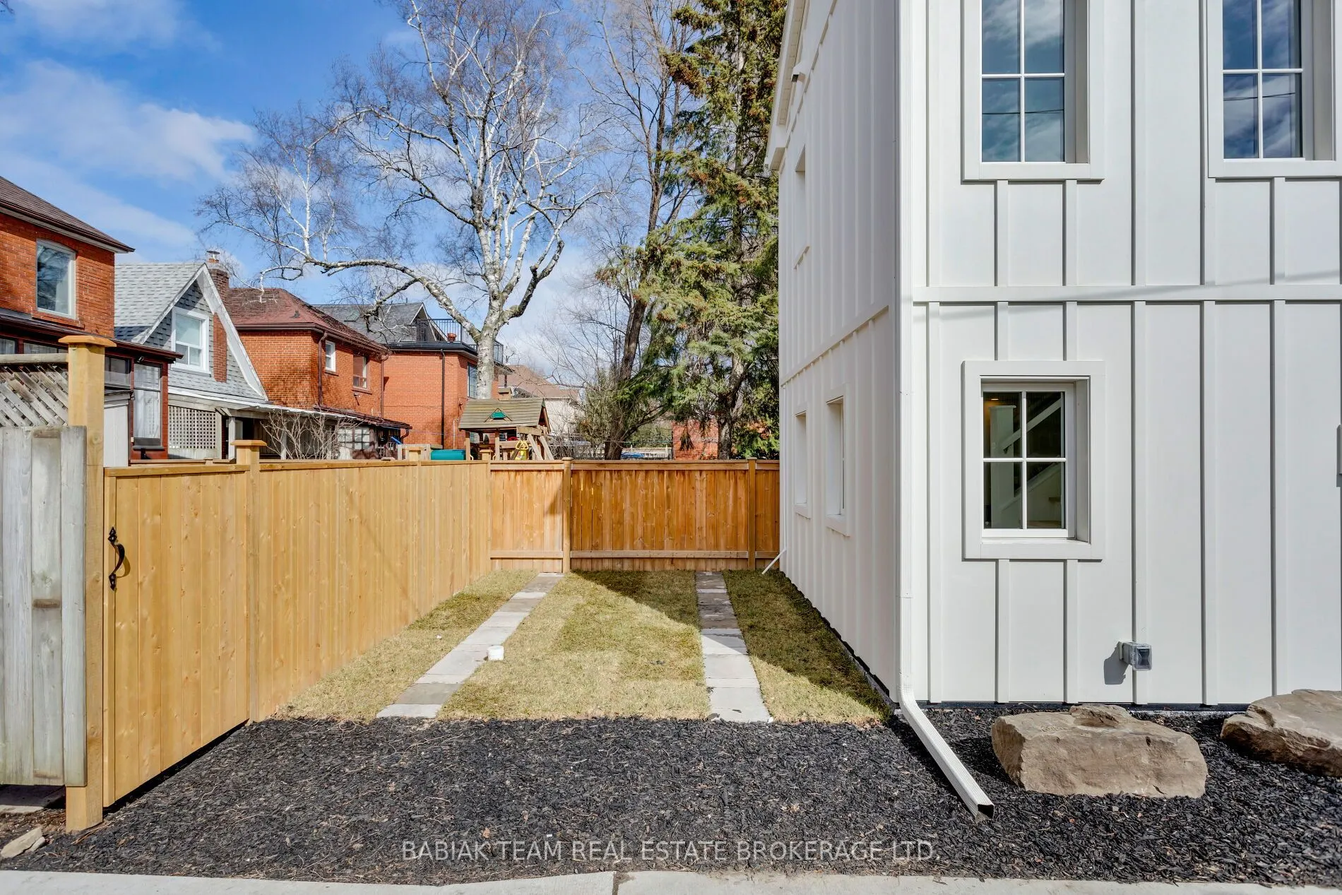 45 Montye Avenue
