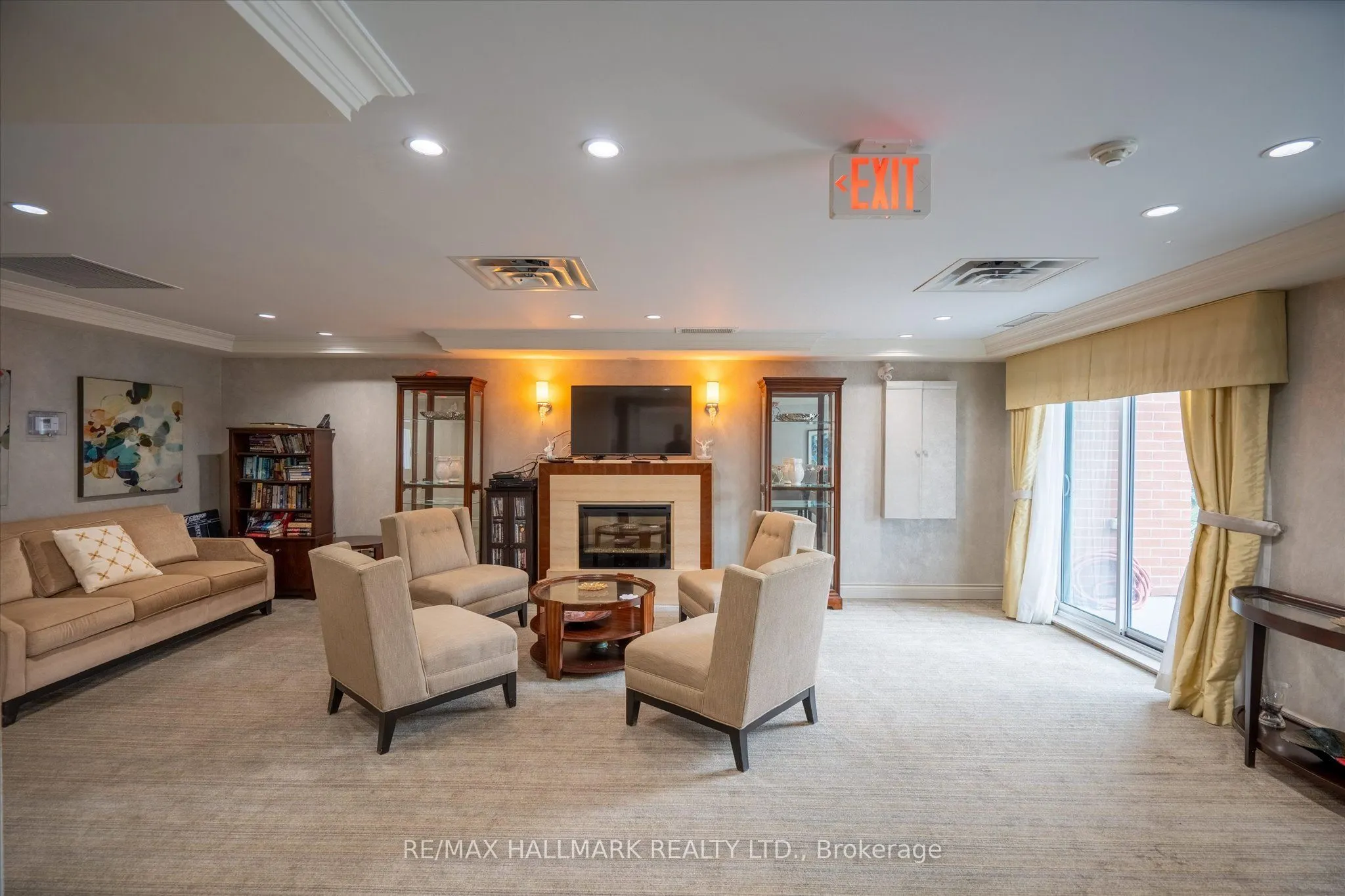 60 Via Rosedale #316