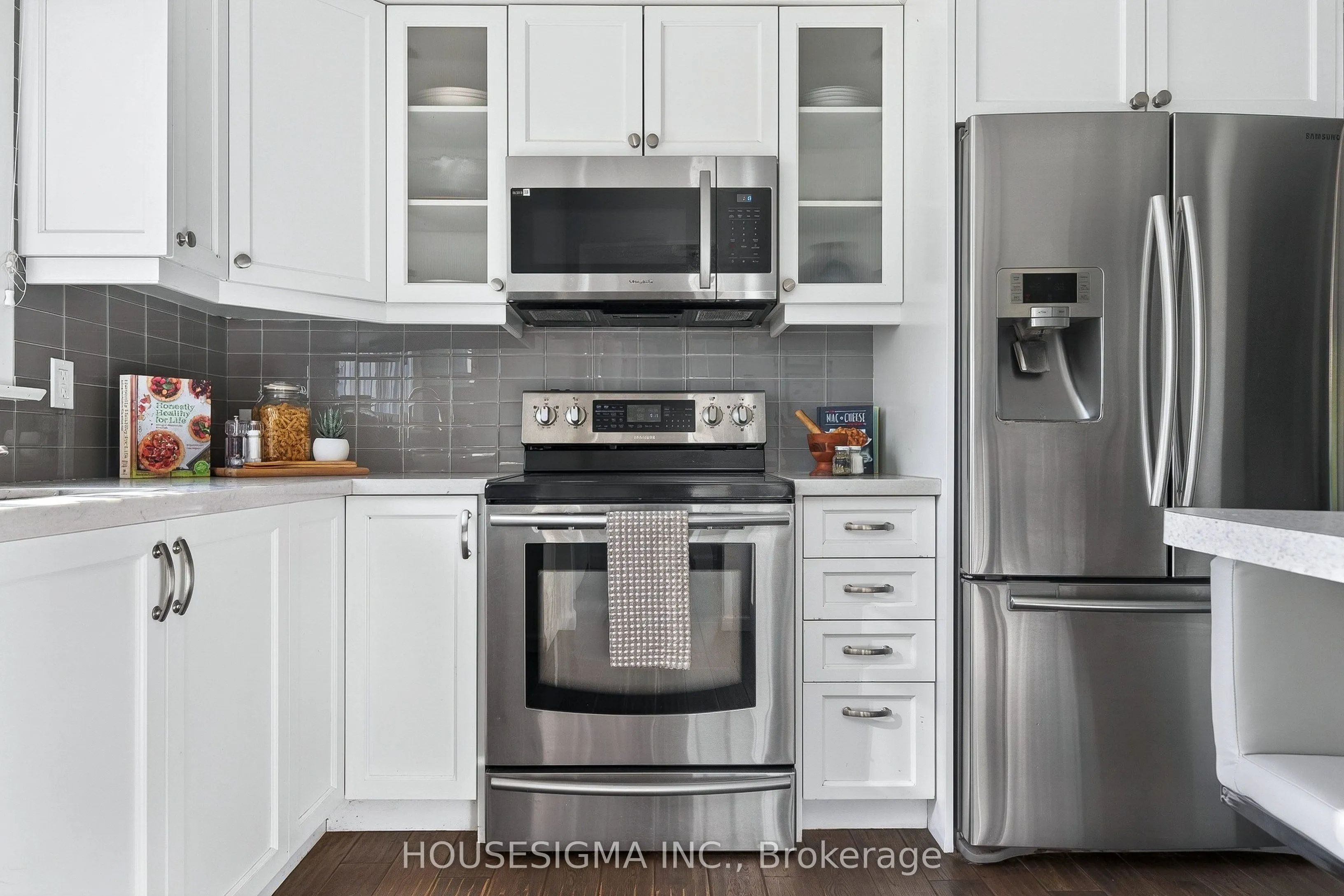 15 Centennial Park Road S #90