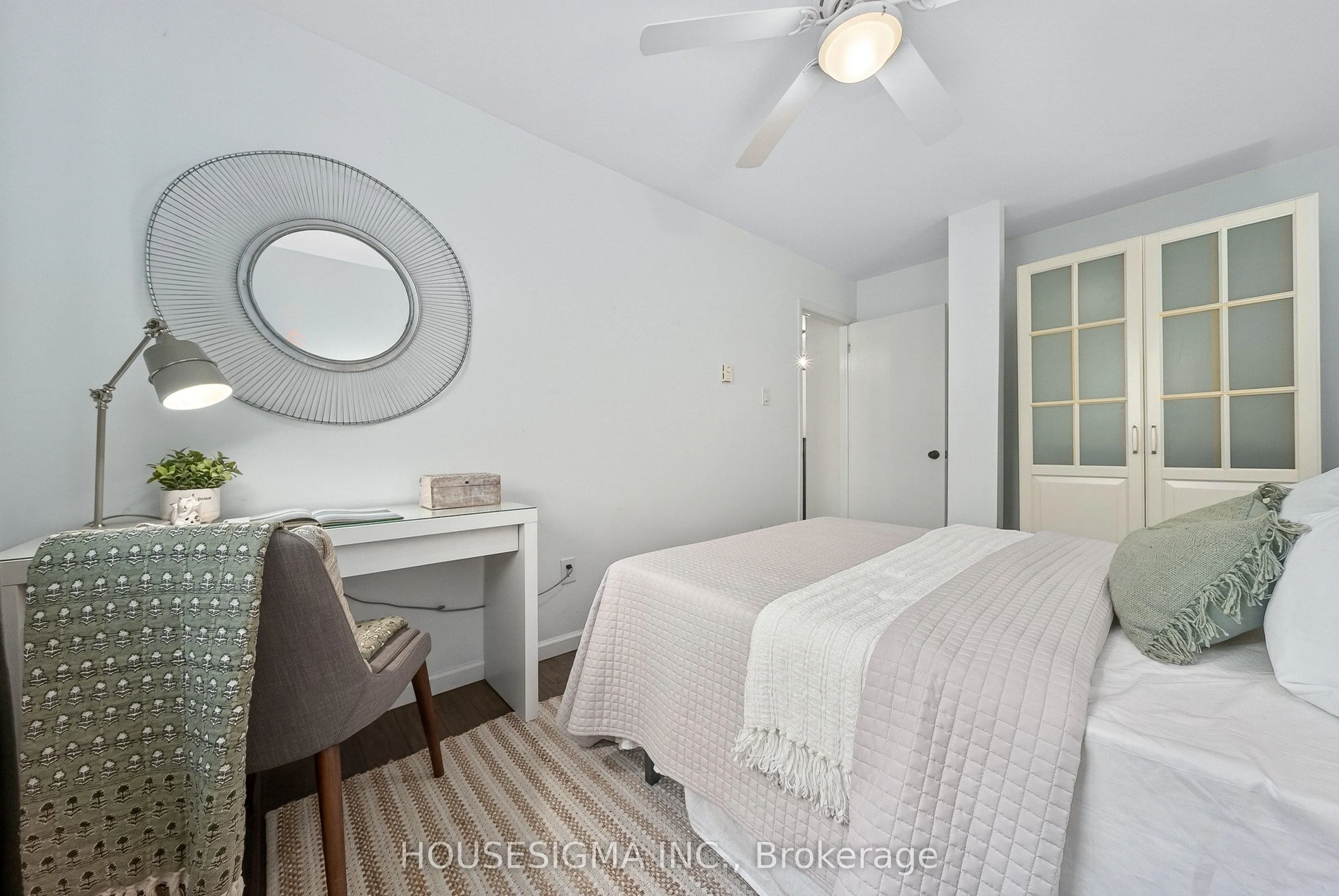 15 Centennial Park Road S #90