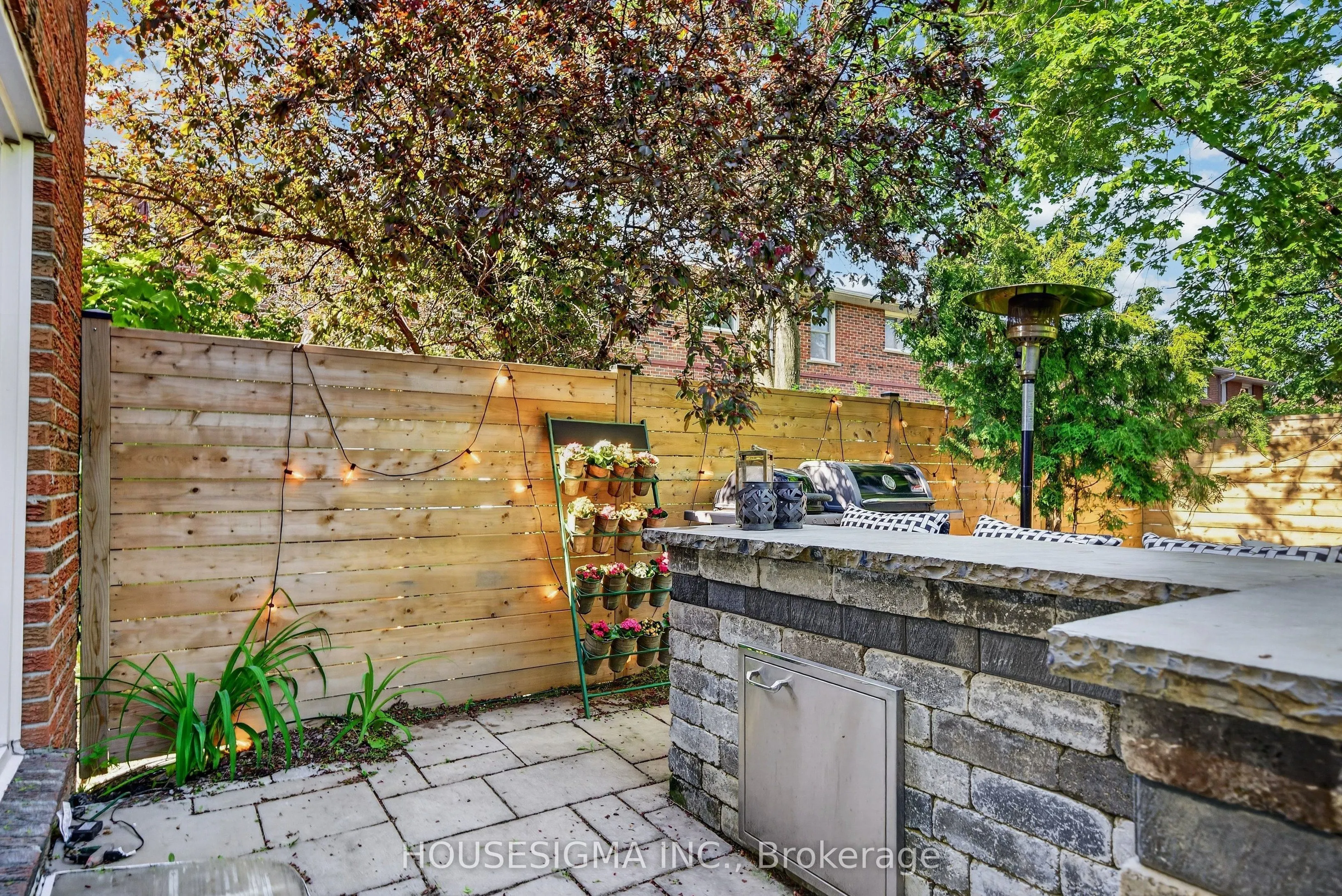 15 Centennial Park Road S #90