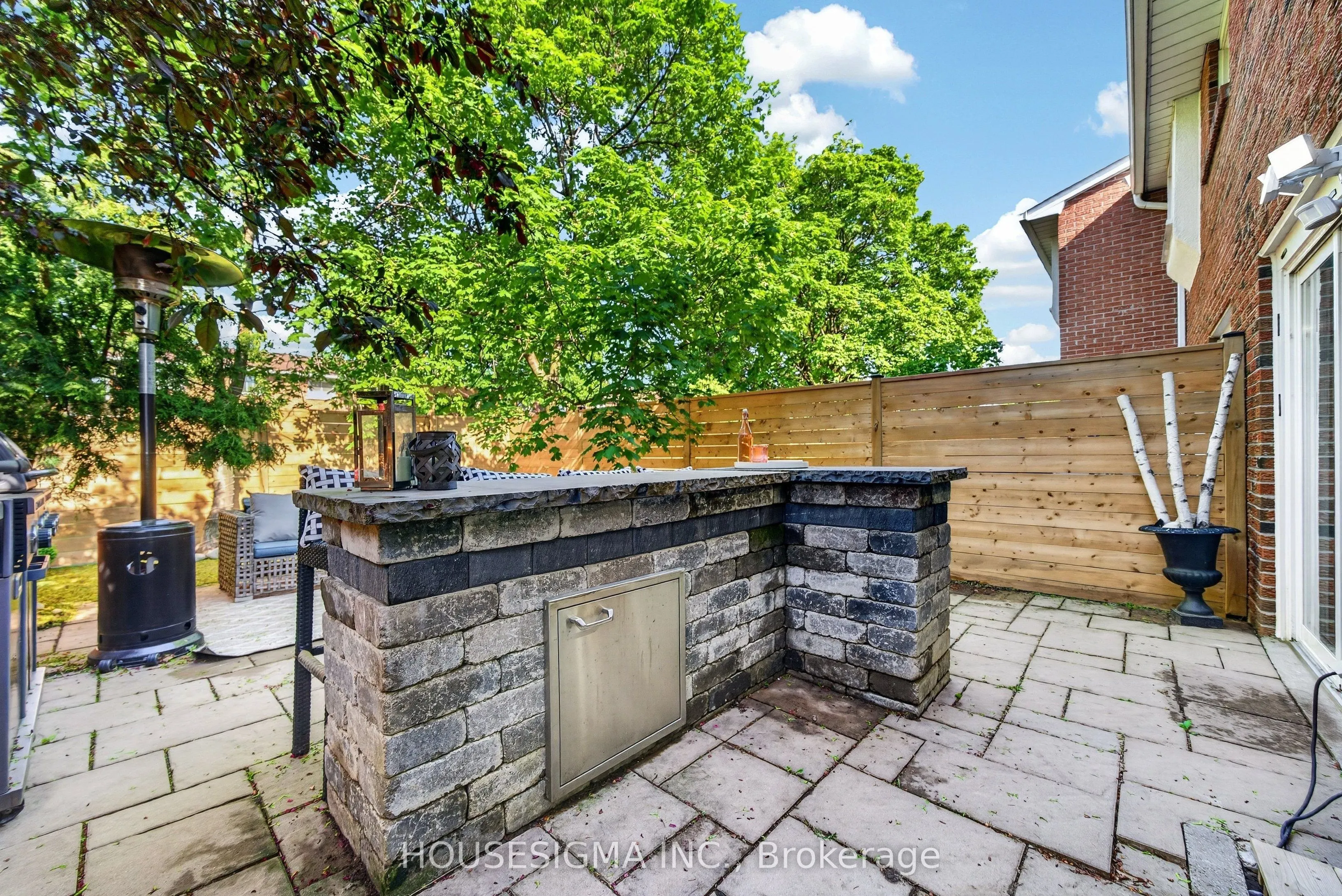 15 Centennial Park Road S #90