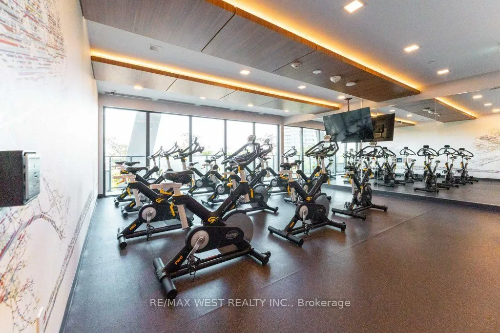 20 Shore Breeze Drive #3206
