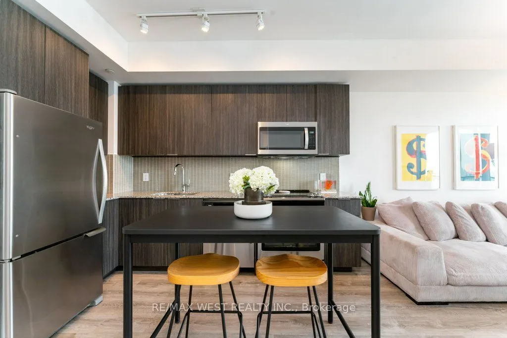 20 Shore Breeze Drive #3206