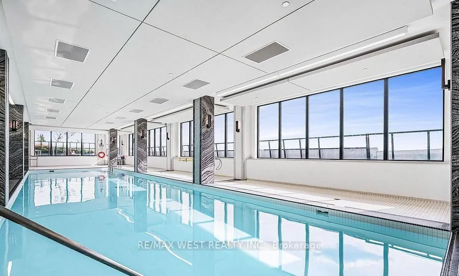 20 Shore Breeze Drive #3206
