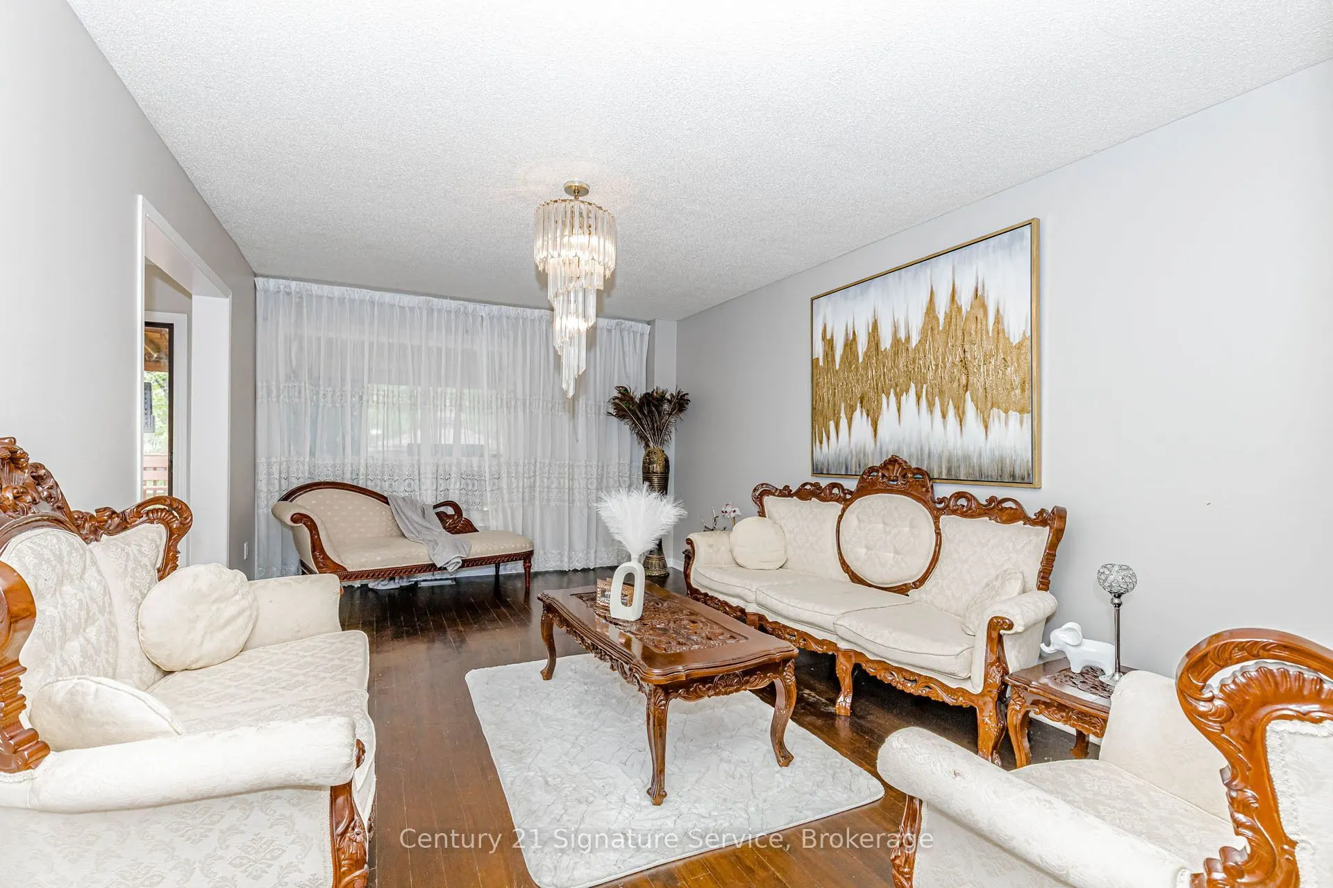 22 Merganser Crescent