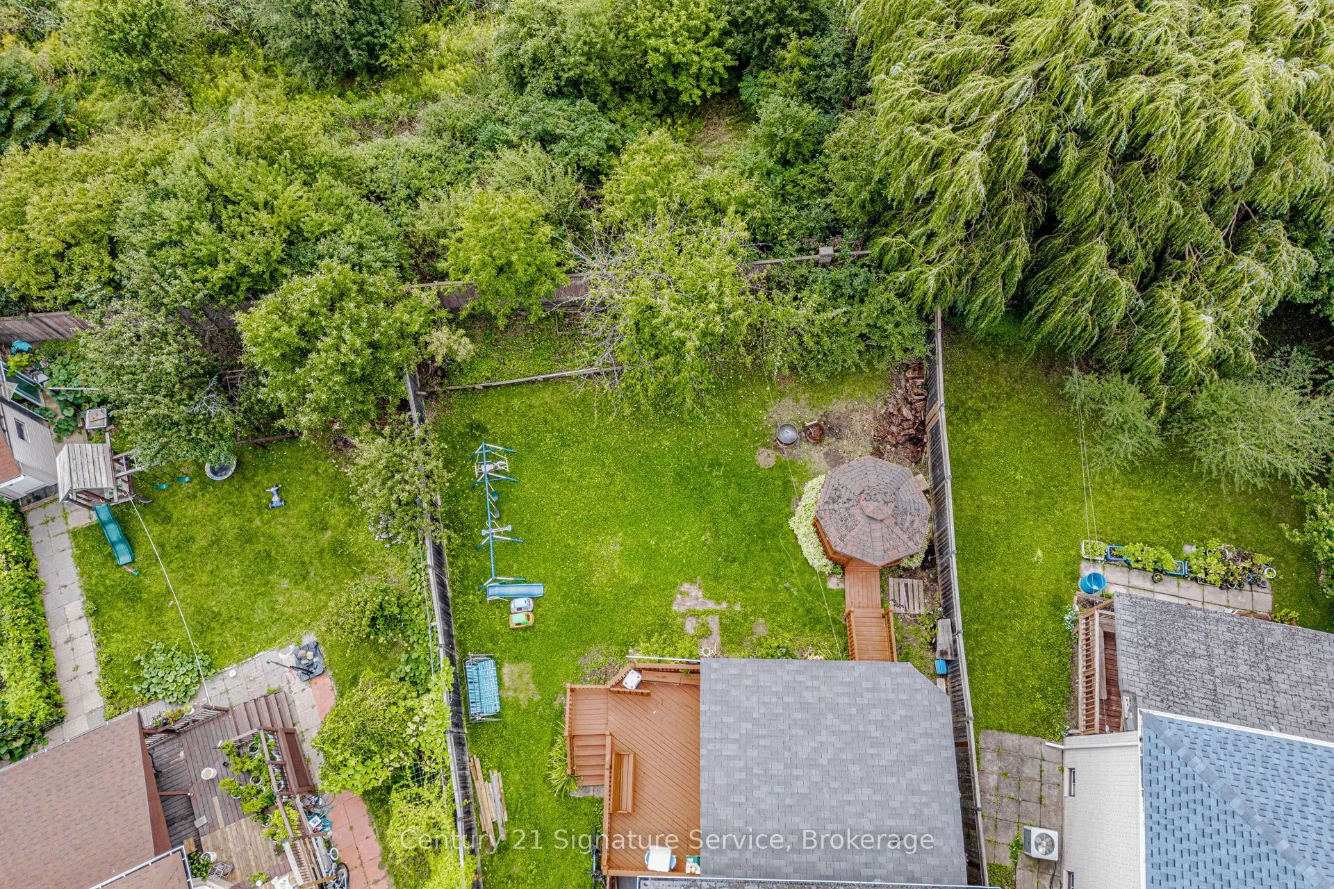 22 Merganser Crescent